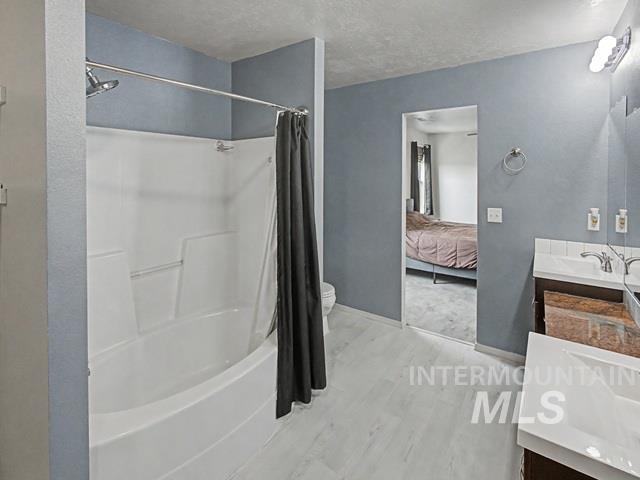 1152 Nw 22nd St Property Photo 32