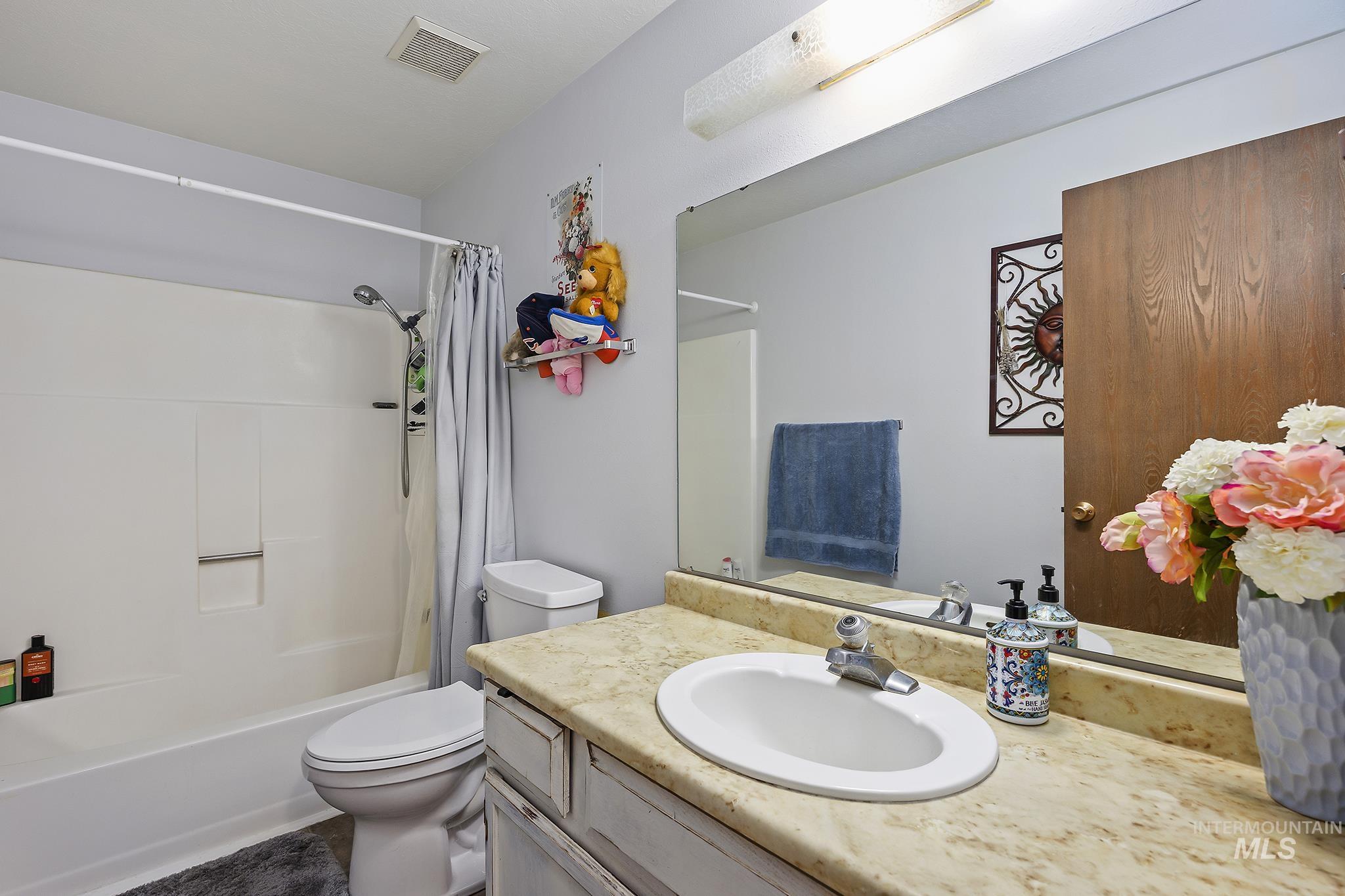 2345 Longbow Dr Property Photo 25