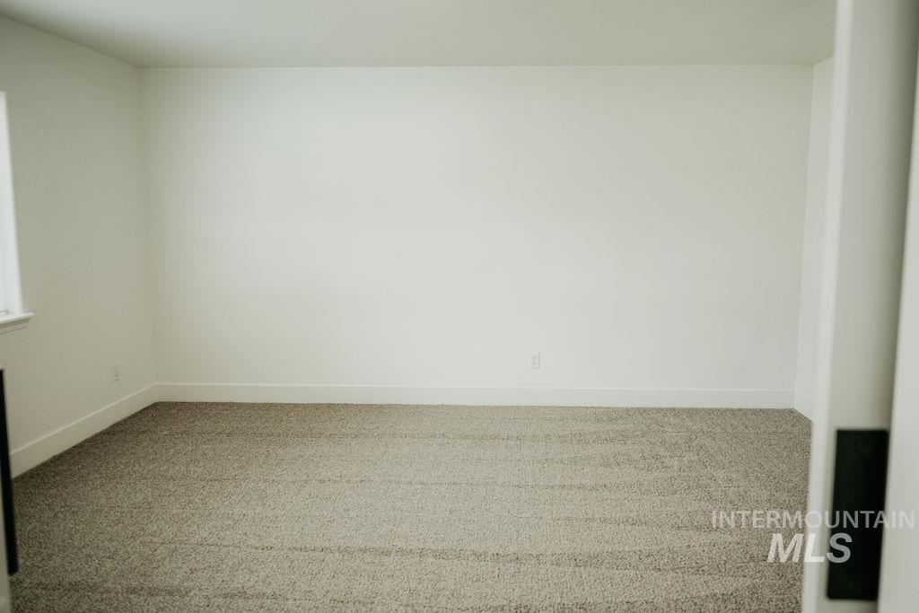 562 Picabo Dr Property Photo 30