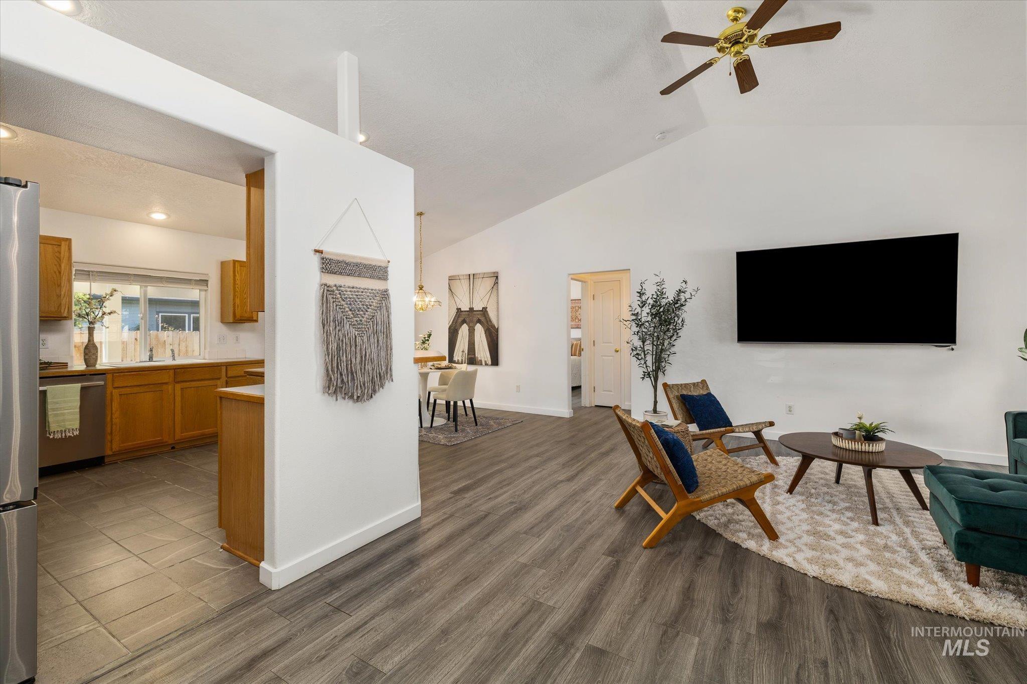 13277 W Fig St Property Photo 15