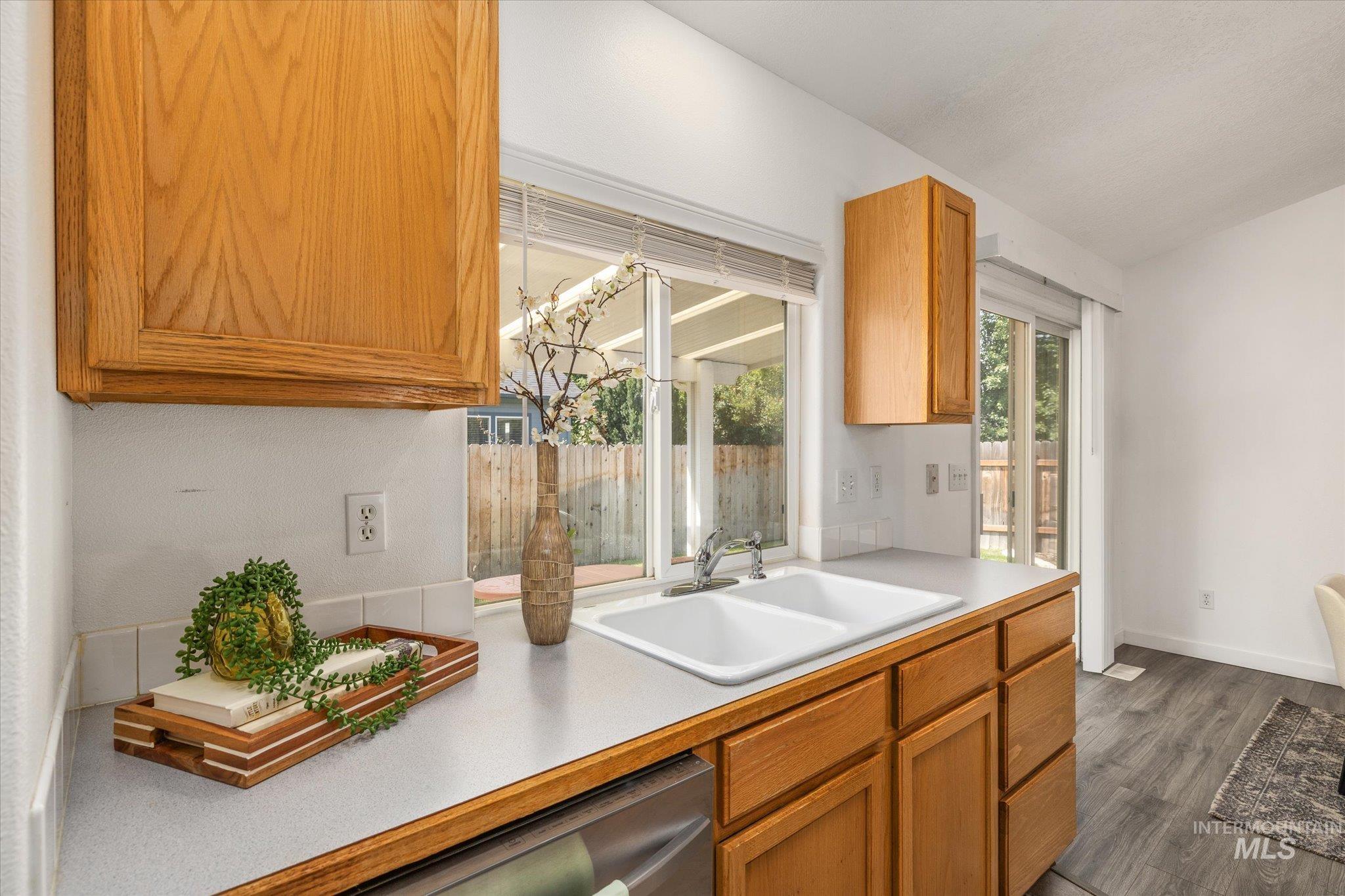 13277 W Fig St Property Photo 19