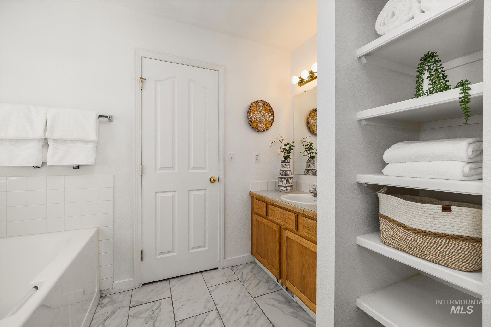 13277 W Fig St Property Photo 25