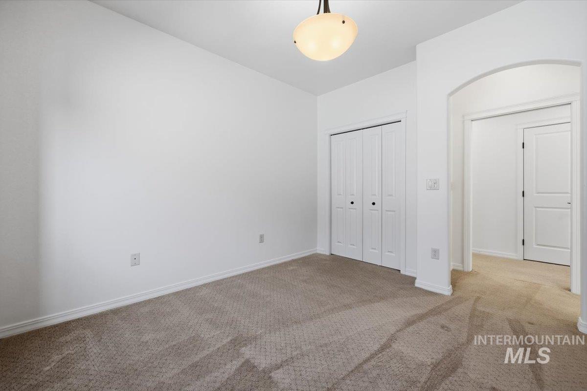 3002 W Astonte Ct. Property Photo 11