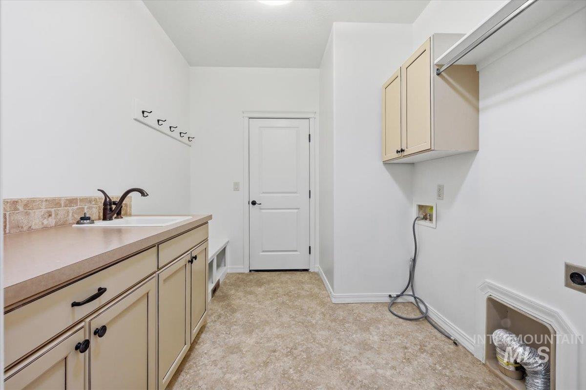 3002 W Astonte Ct. Property Photo 28