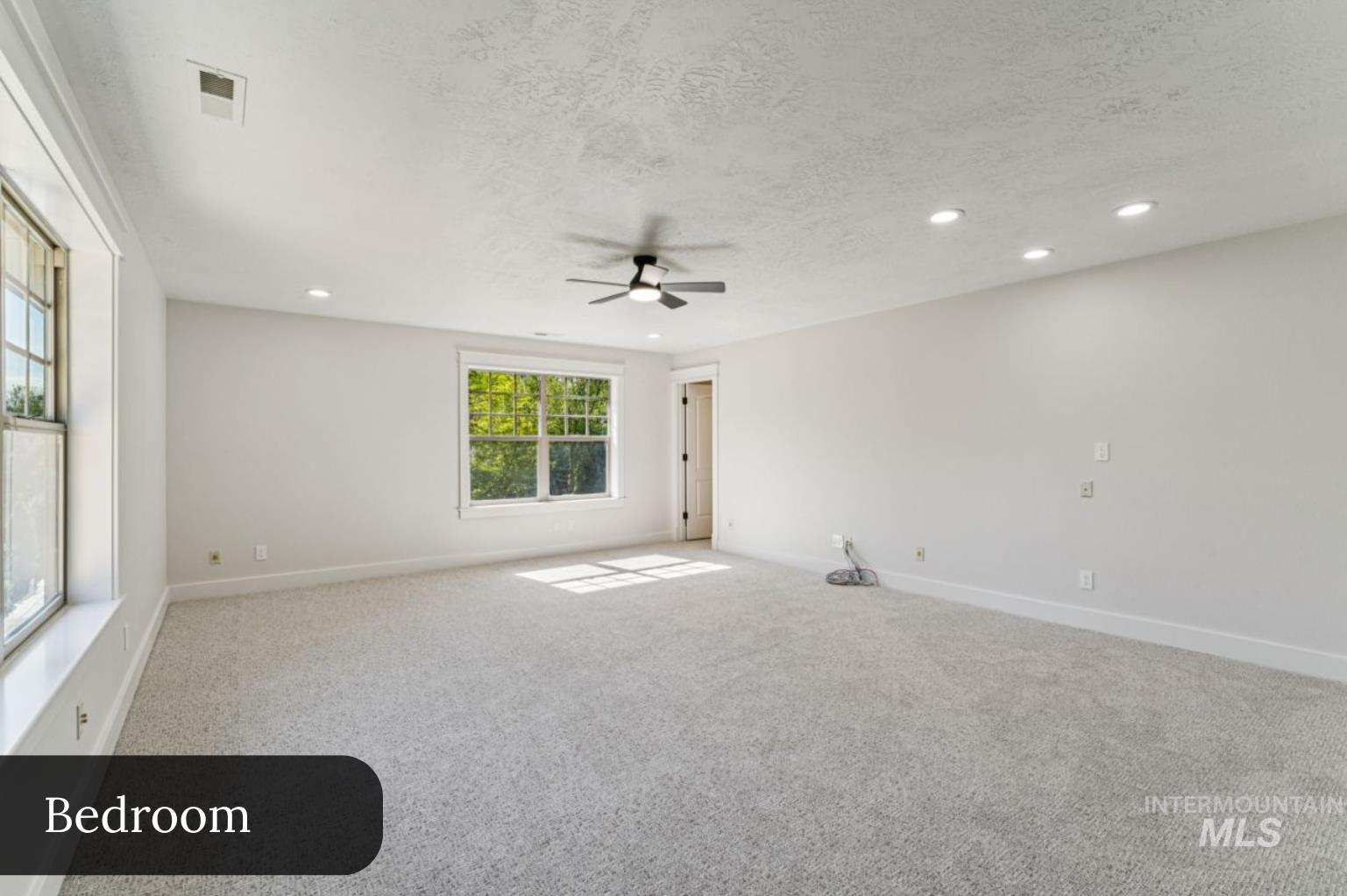 1674 S Water Leaf Ave Property Photo 34