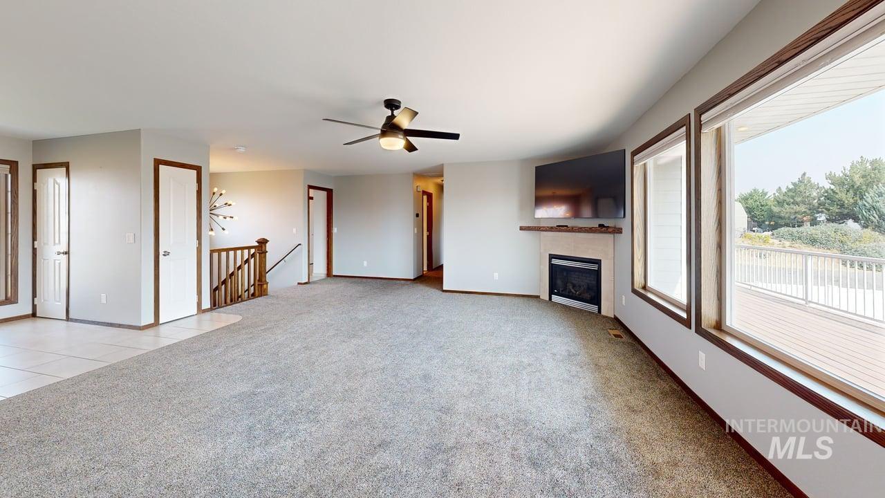 2555 Remington Way Property Photo 15