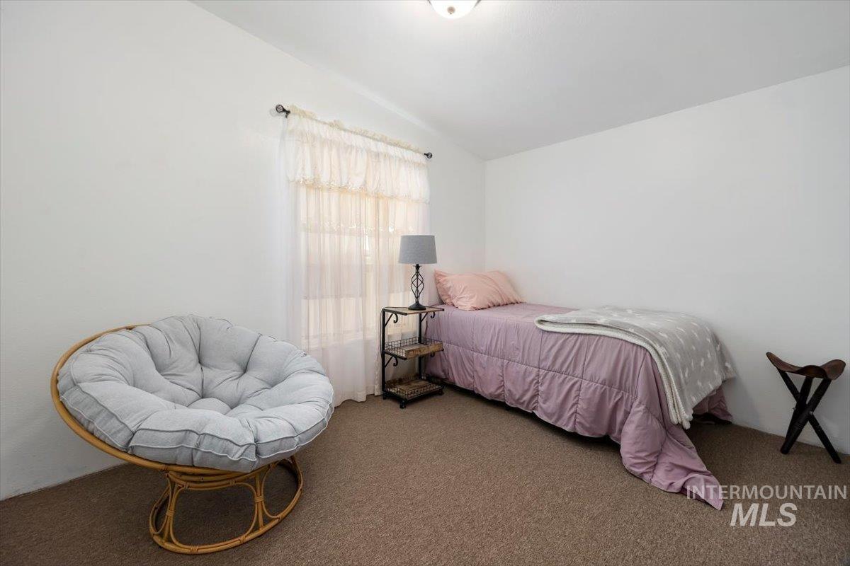 355 6th Avenue West Property Photo 16