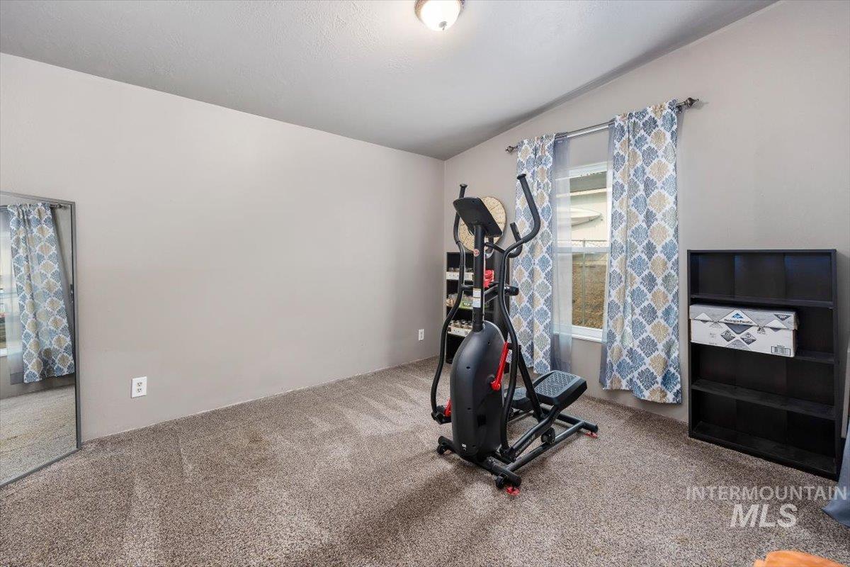 355 6th Avenue West Property Photo 18