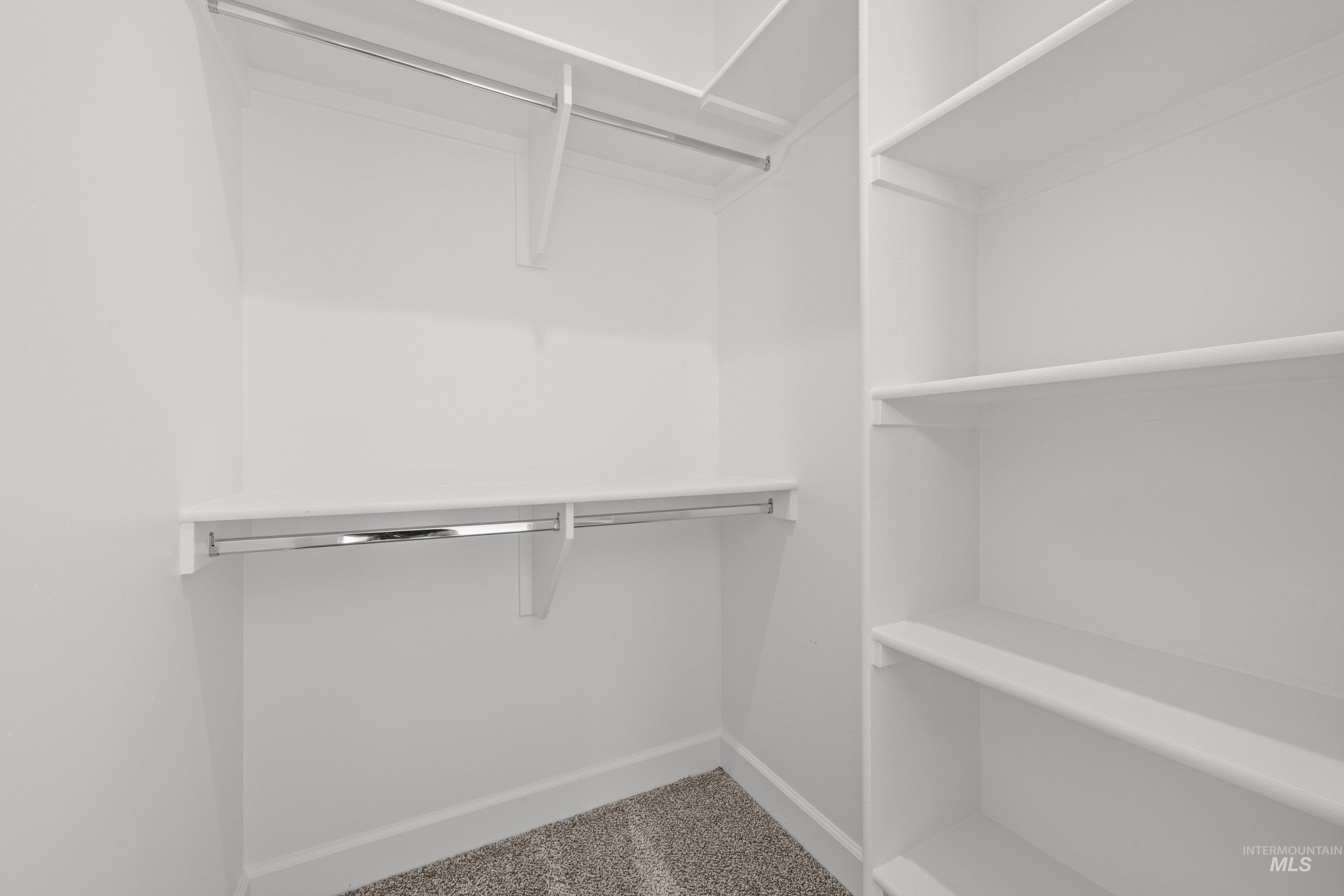 1255 E Prairiefire St Property Photo 17