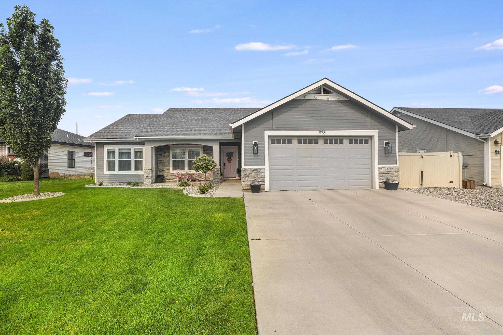 973 Birchton Loop Property Photo 1