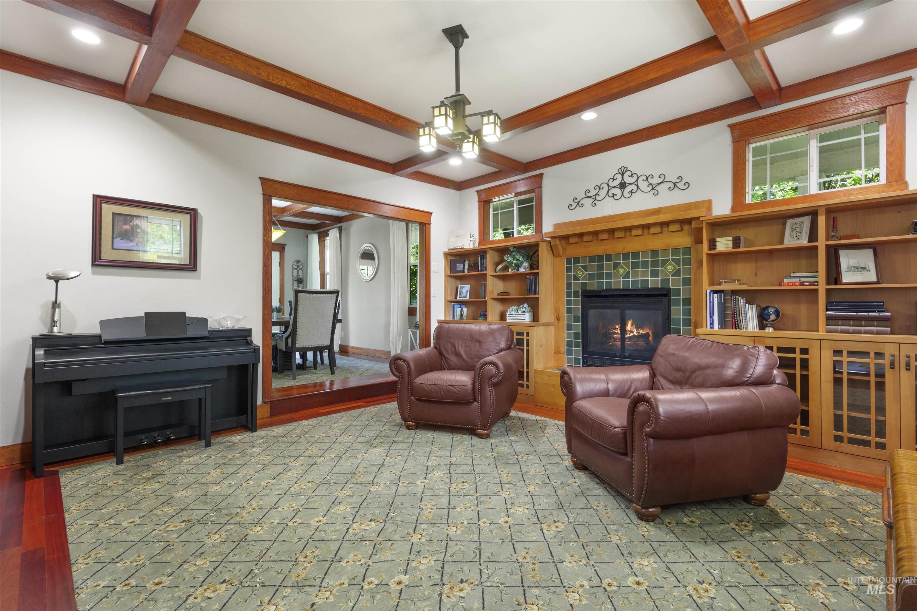 3279 Longbow Dr. Property Photo 12