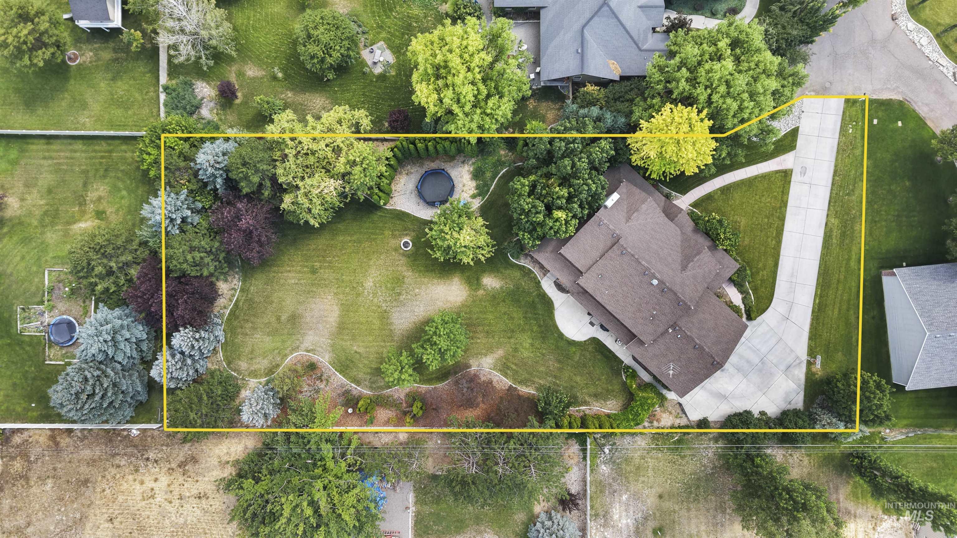 3279 Longbow Dr. Property Photo 48