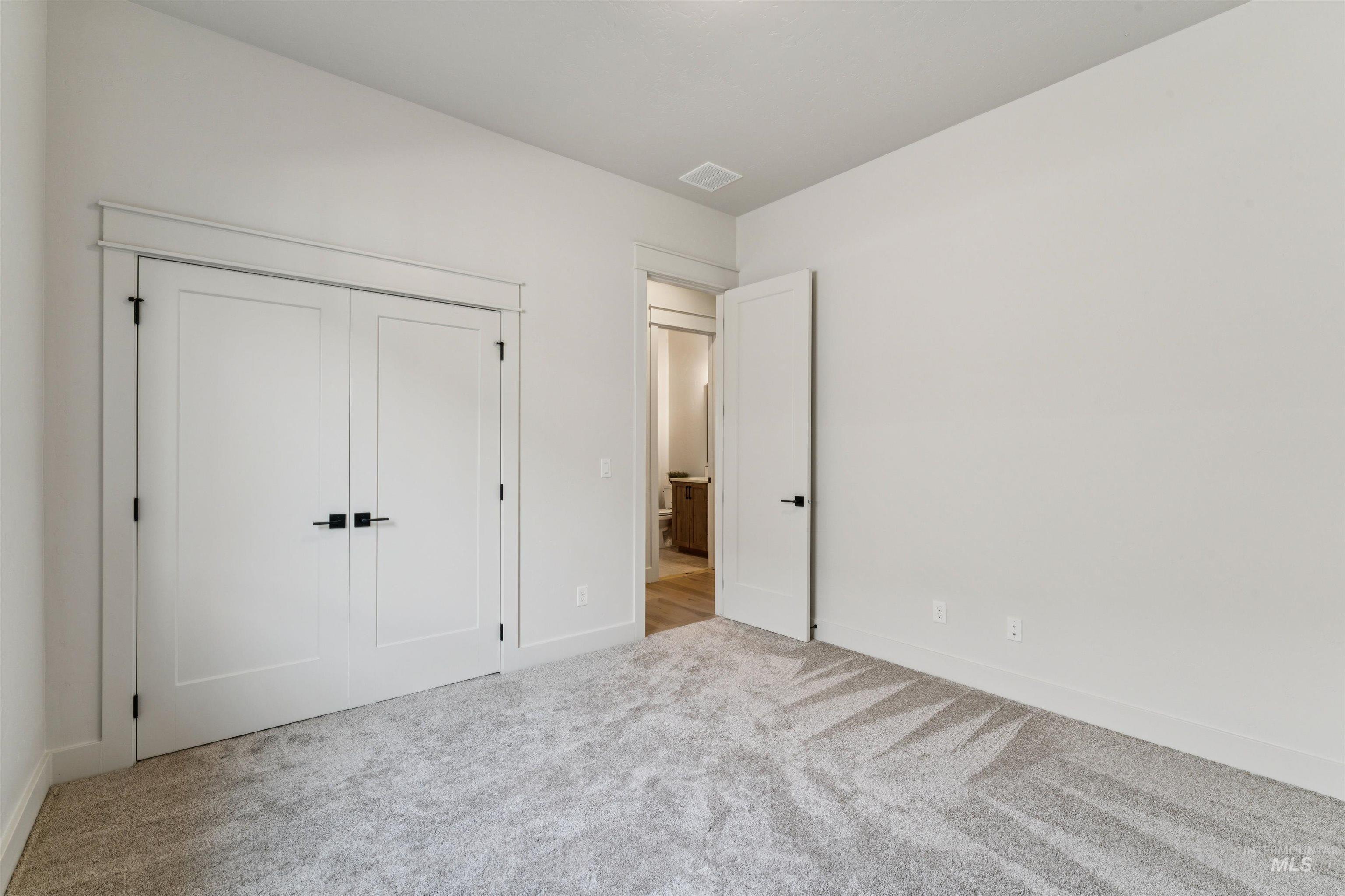 2759 E Sawtelle Peak St Property Photo 40