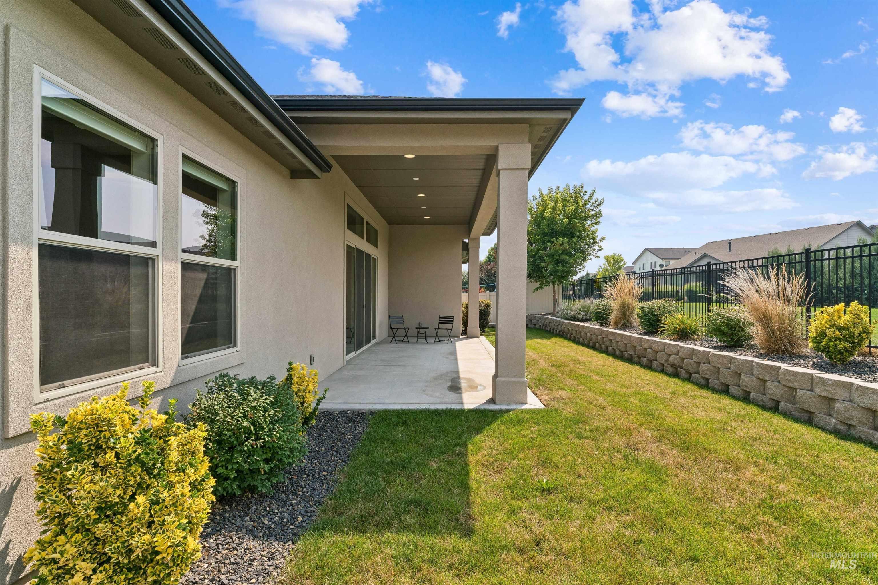 2759 E Sawtelle Peak St Property Photo 45