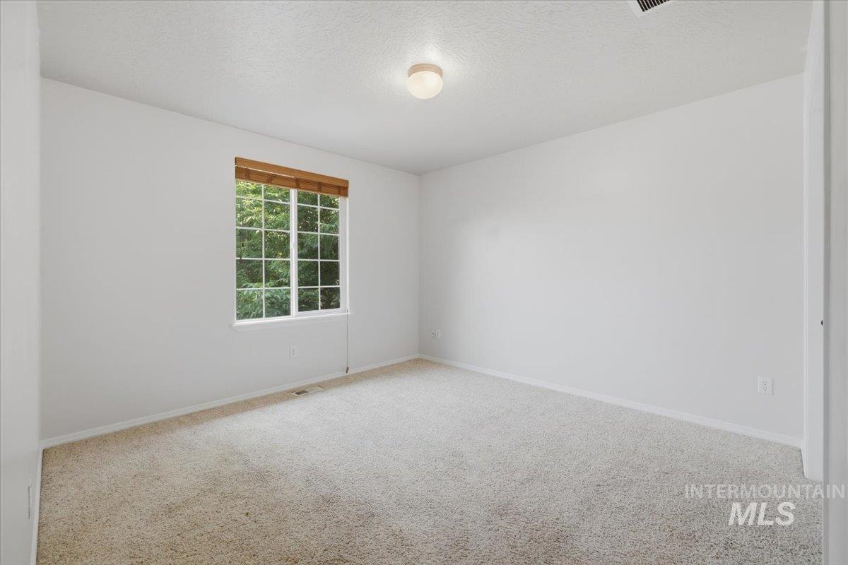 11761 Tidewater St Property Photo 27