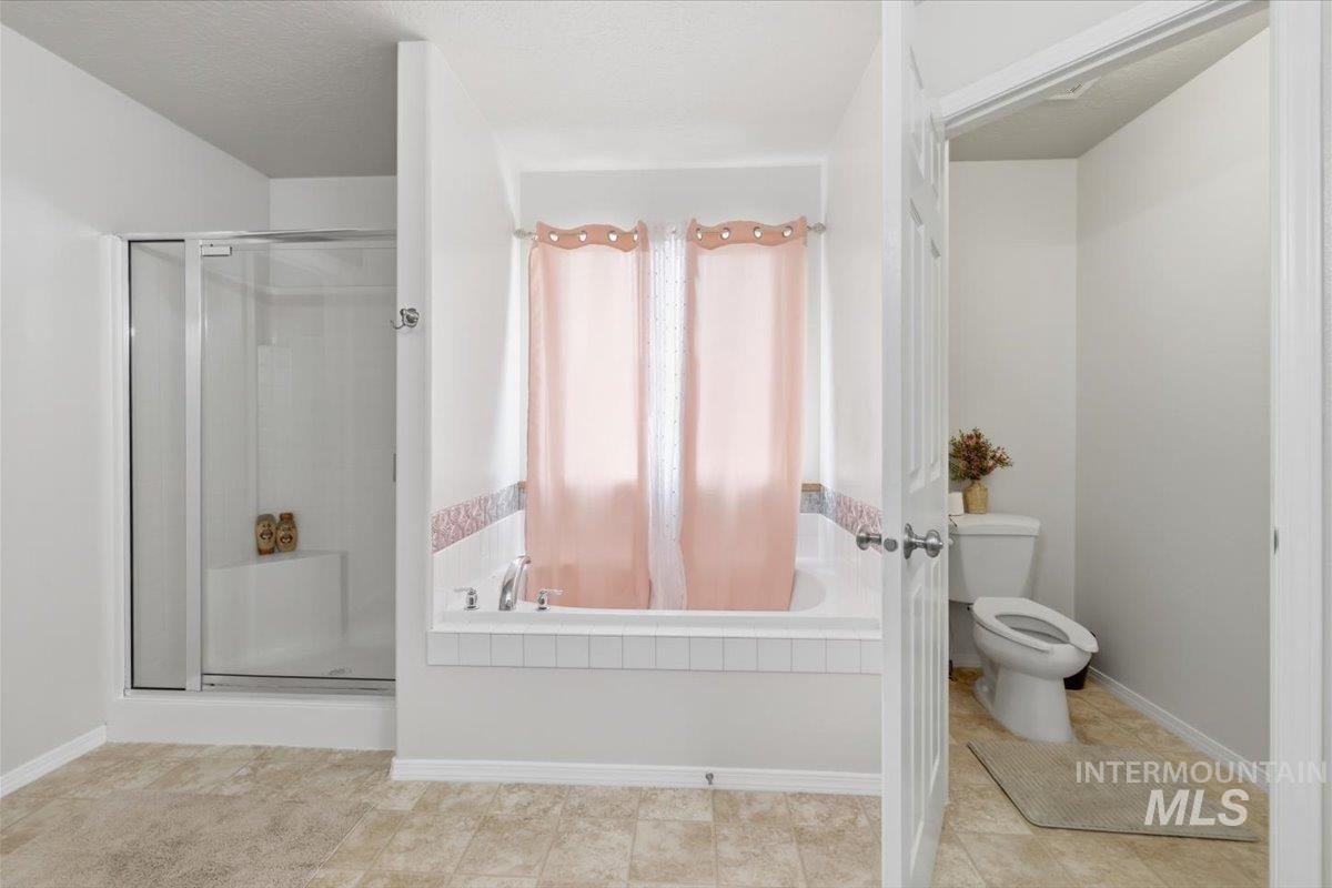 11761 Tidewater St Property Photo 32