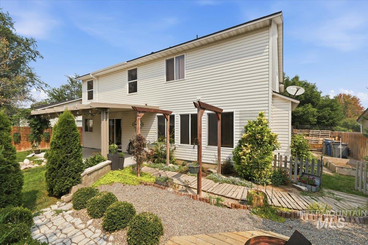 11761 Tidewater St Property Photo 34