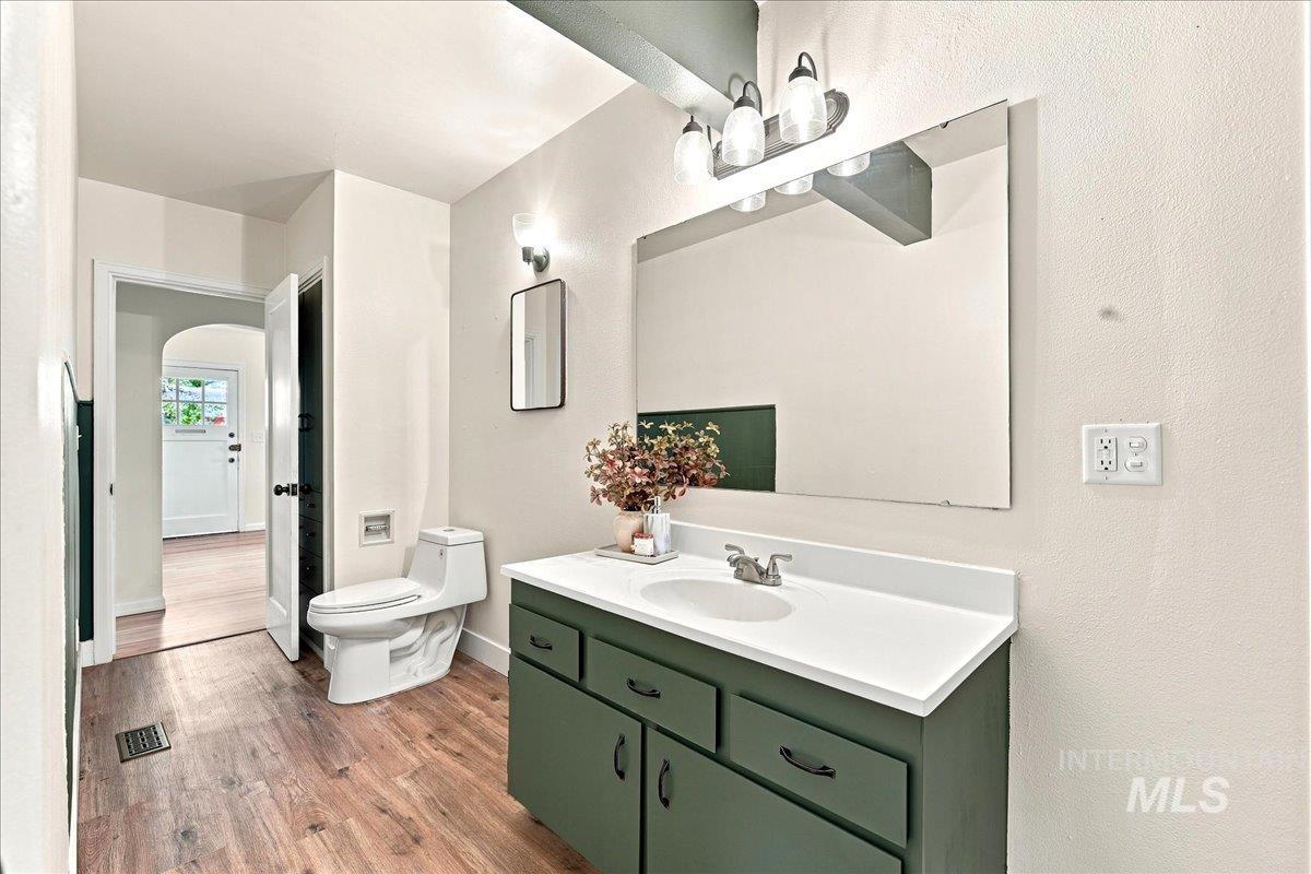5113 W Fairmont St Property Photo 12