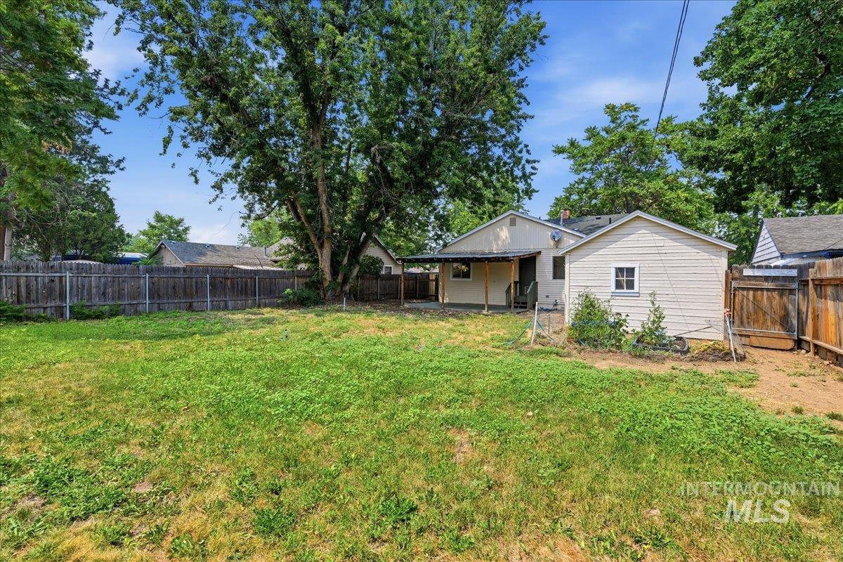 5113 W Fairmont St Property Photo 17