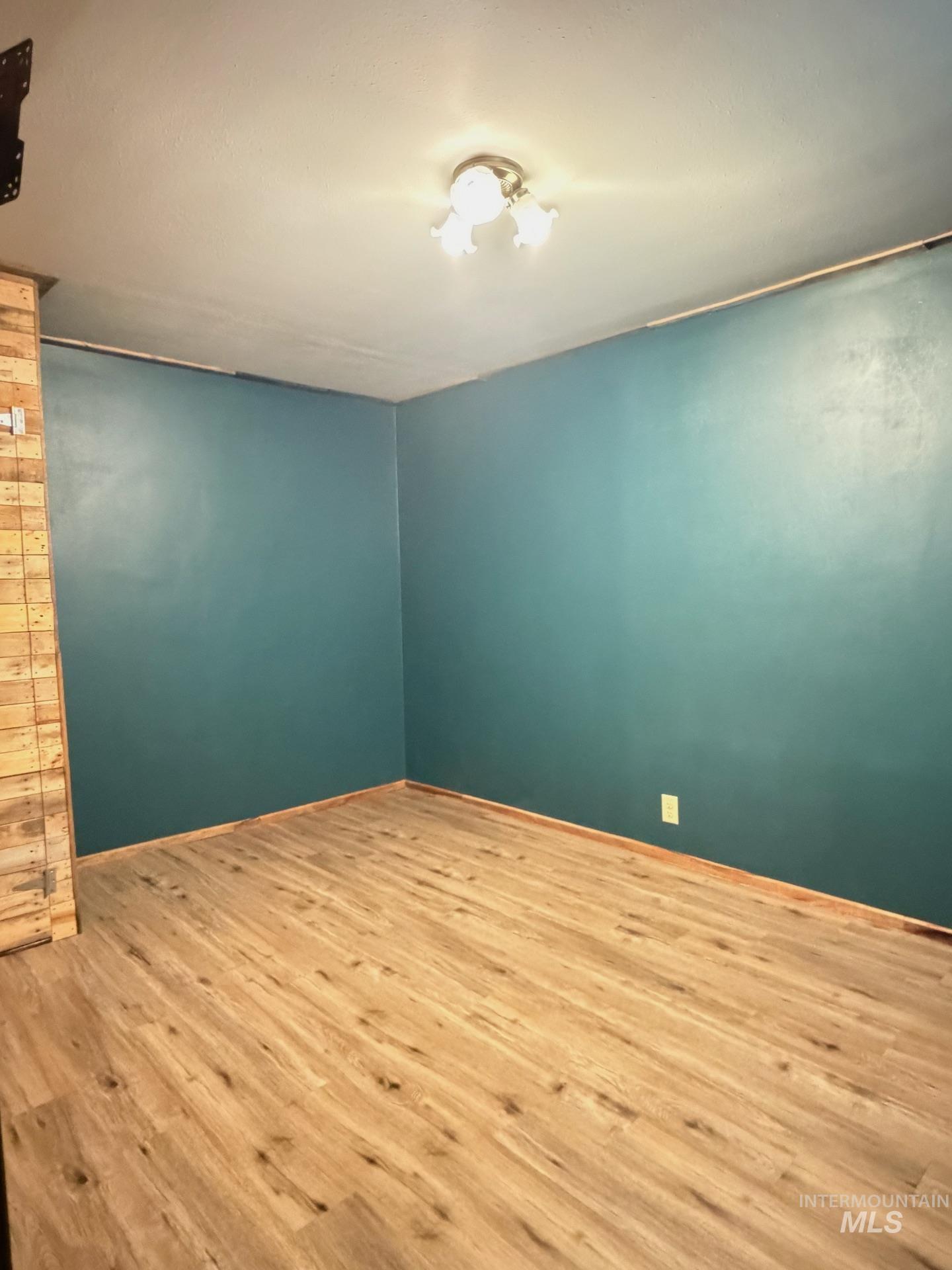 1751 N Polk Property Photo 12