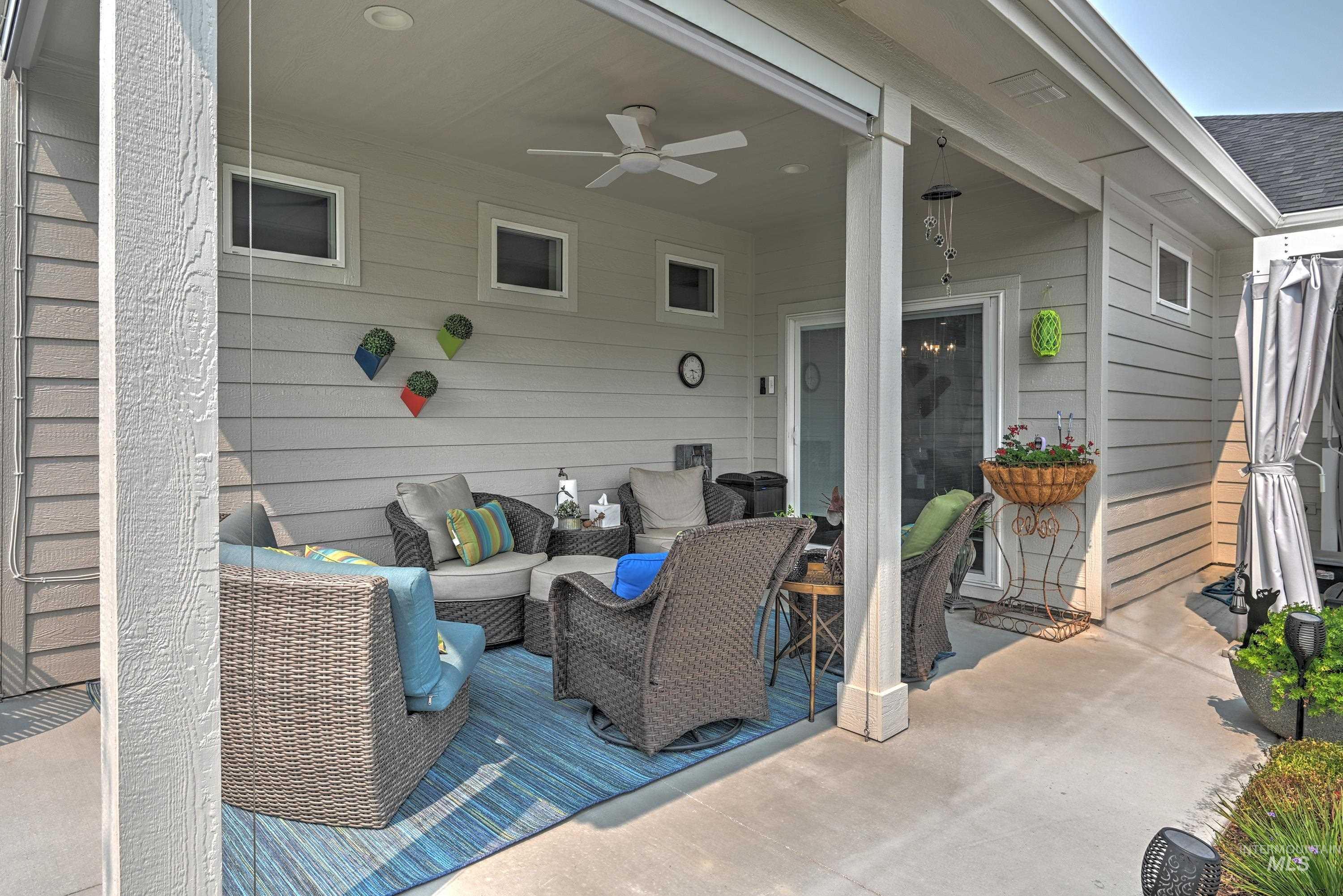 1329 N Parkshire Way Property Photo 45