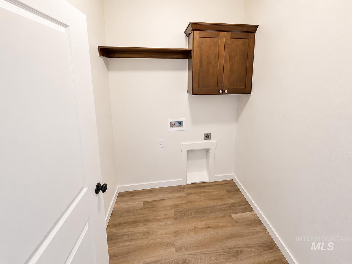 557 Sunspot Dr Property Photo 14