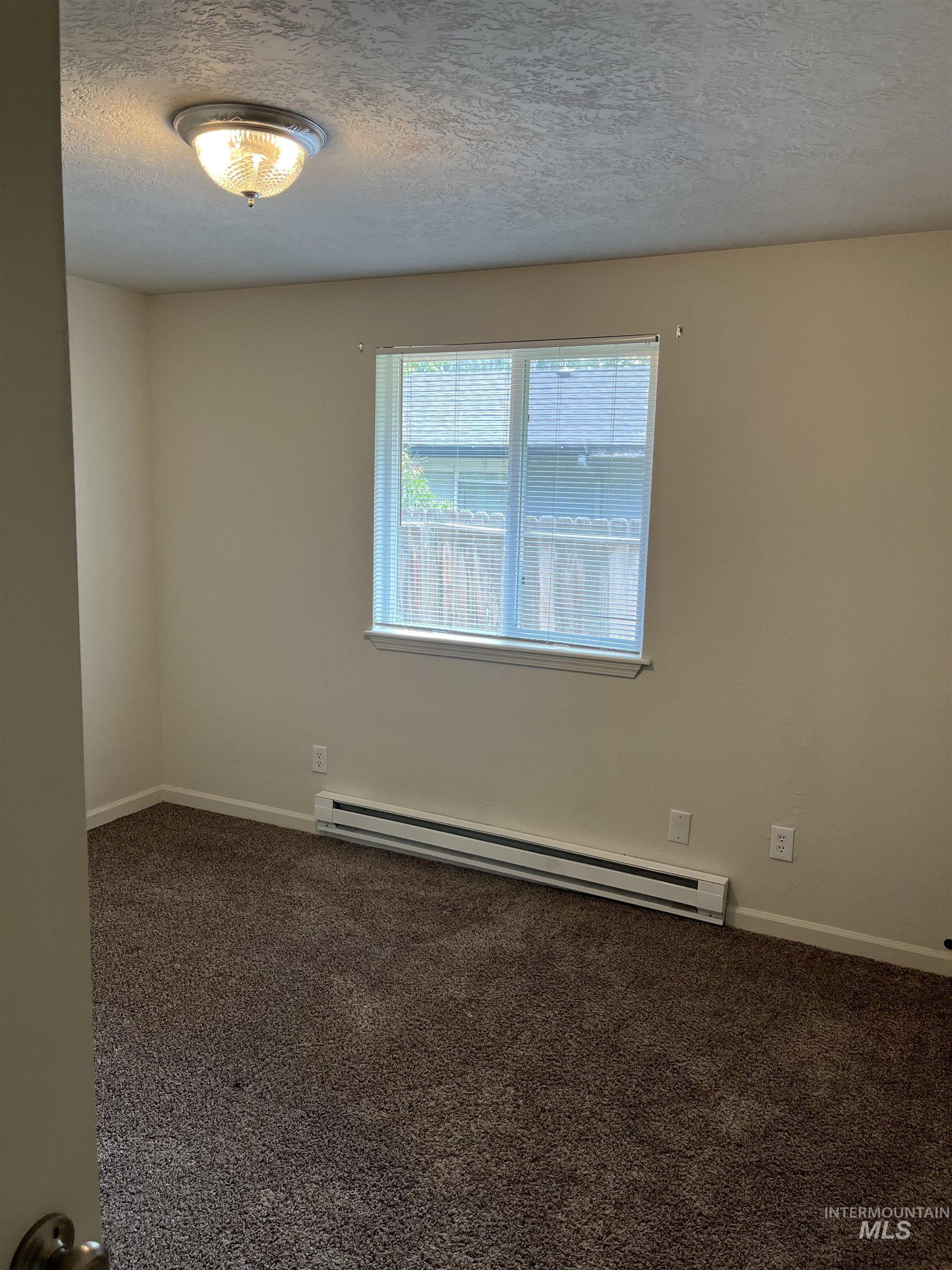 213 Nelson Ct. Property Photo 12