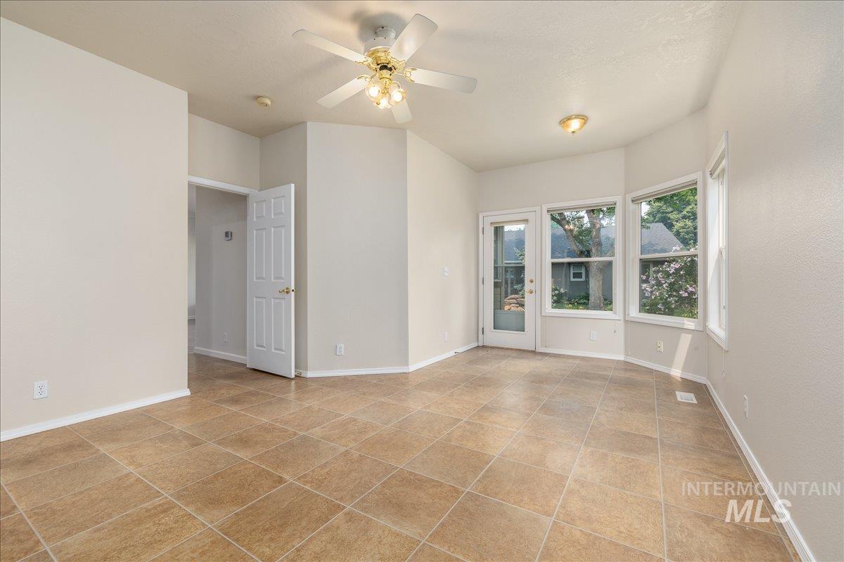 11322 W Daniel Ct Property Photo 10