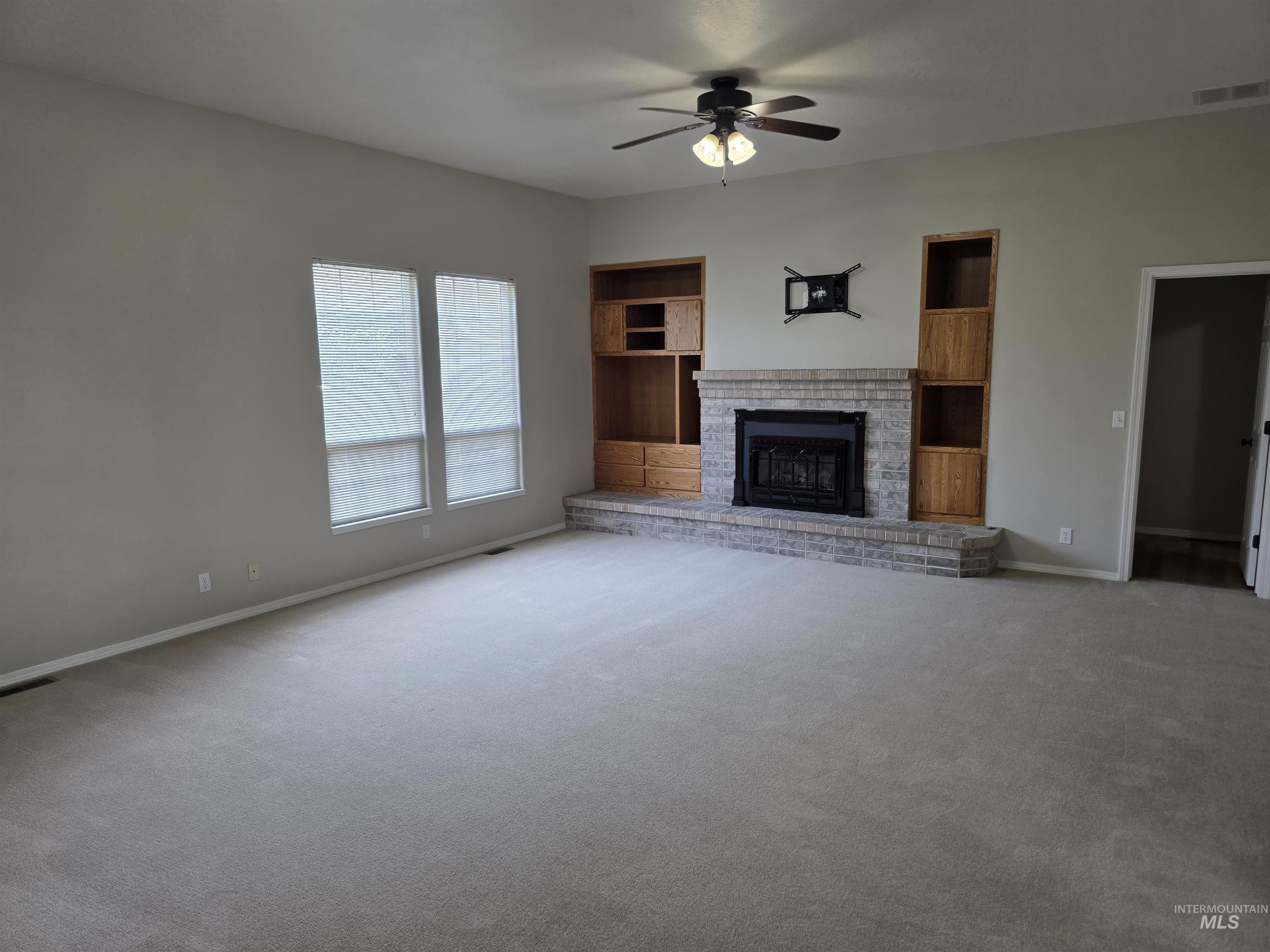 1041 Warm Springs Pl Property Photo 9