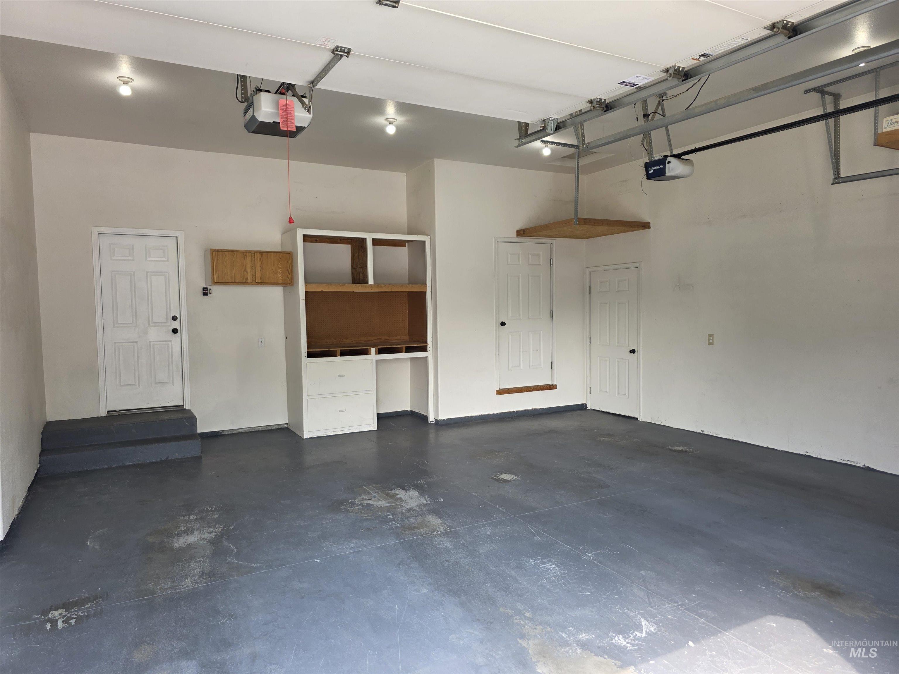 1041 Warm Springs Pl Property Photo 26