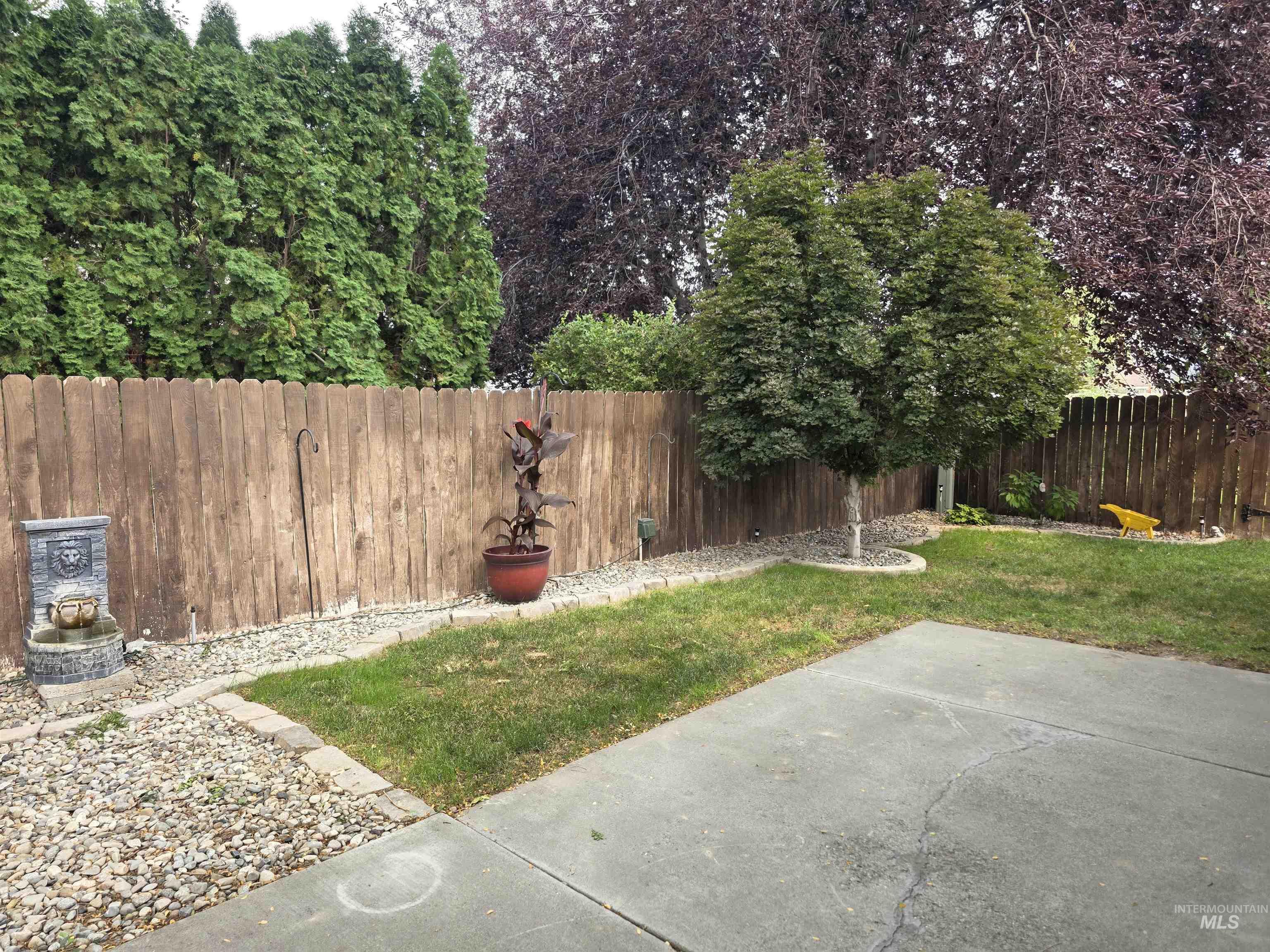 1041 Warm Springs Pl Property Photo 31