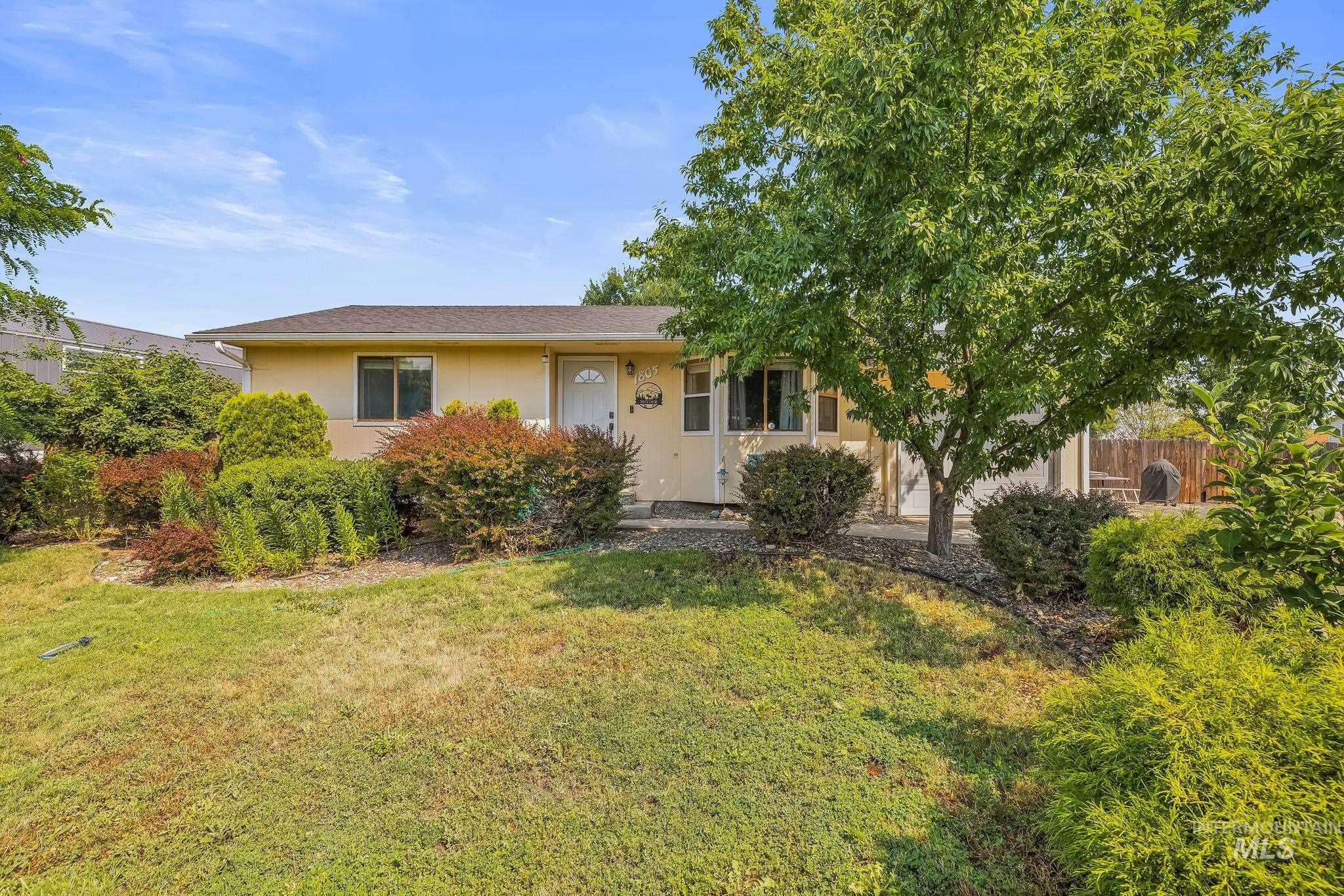1805 Birch Dr Property Photo 4