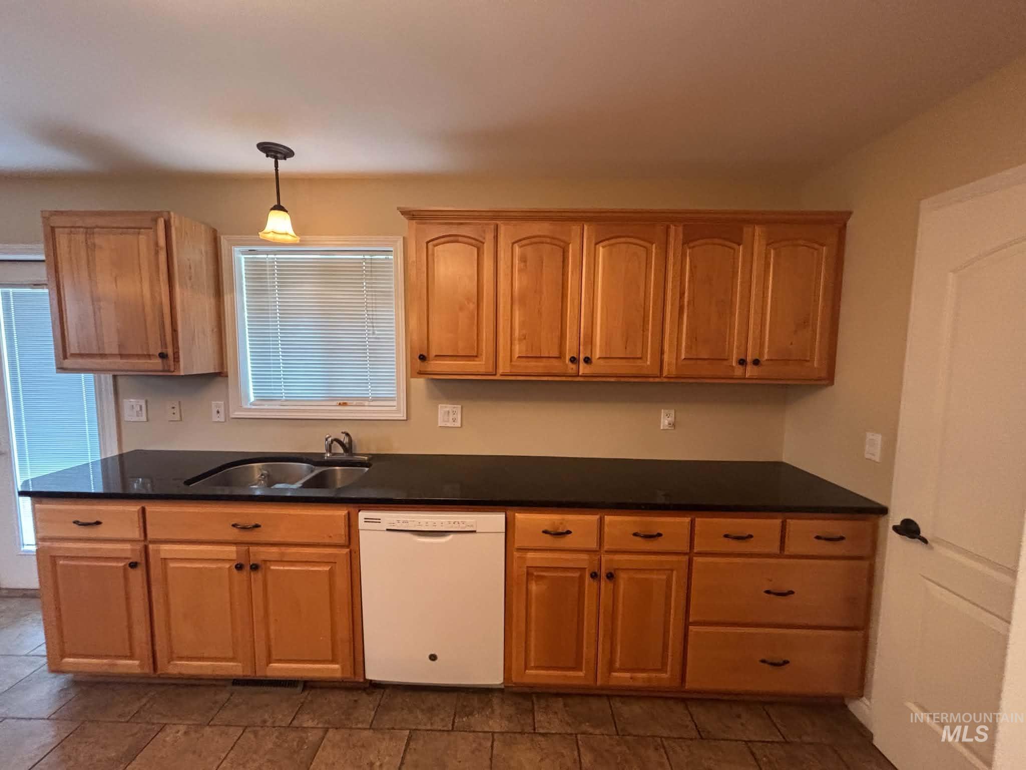 3633 12th Street Property Photo 10