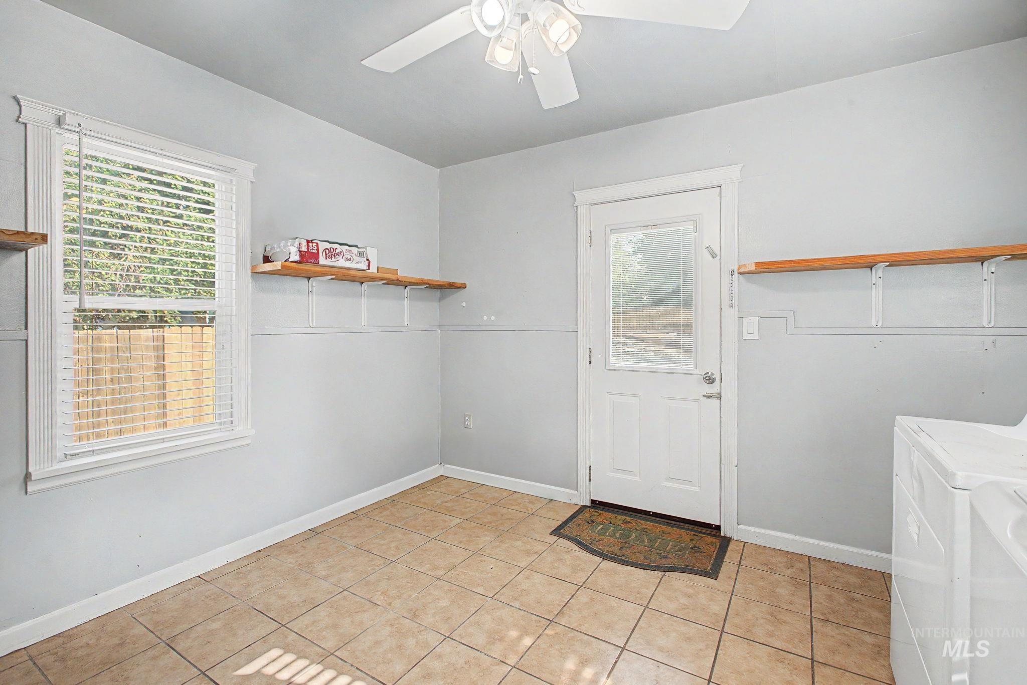 1106 14th Ave Property Photo 17