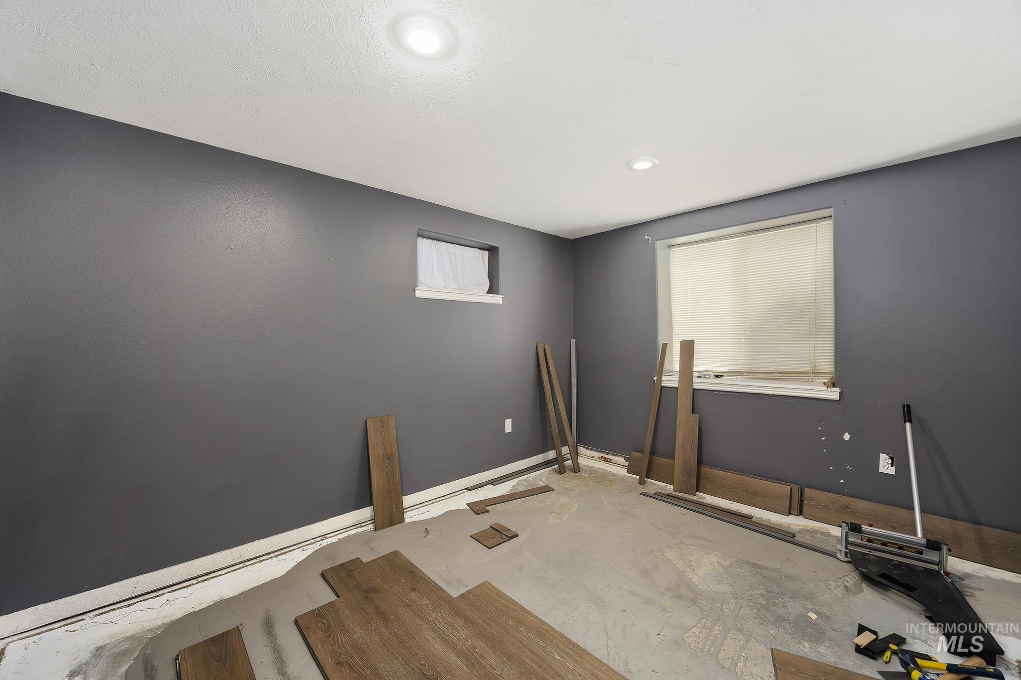 1228 Evergreen Dr Property Photo 36