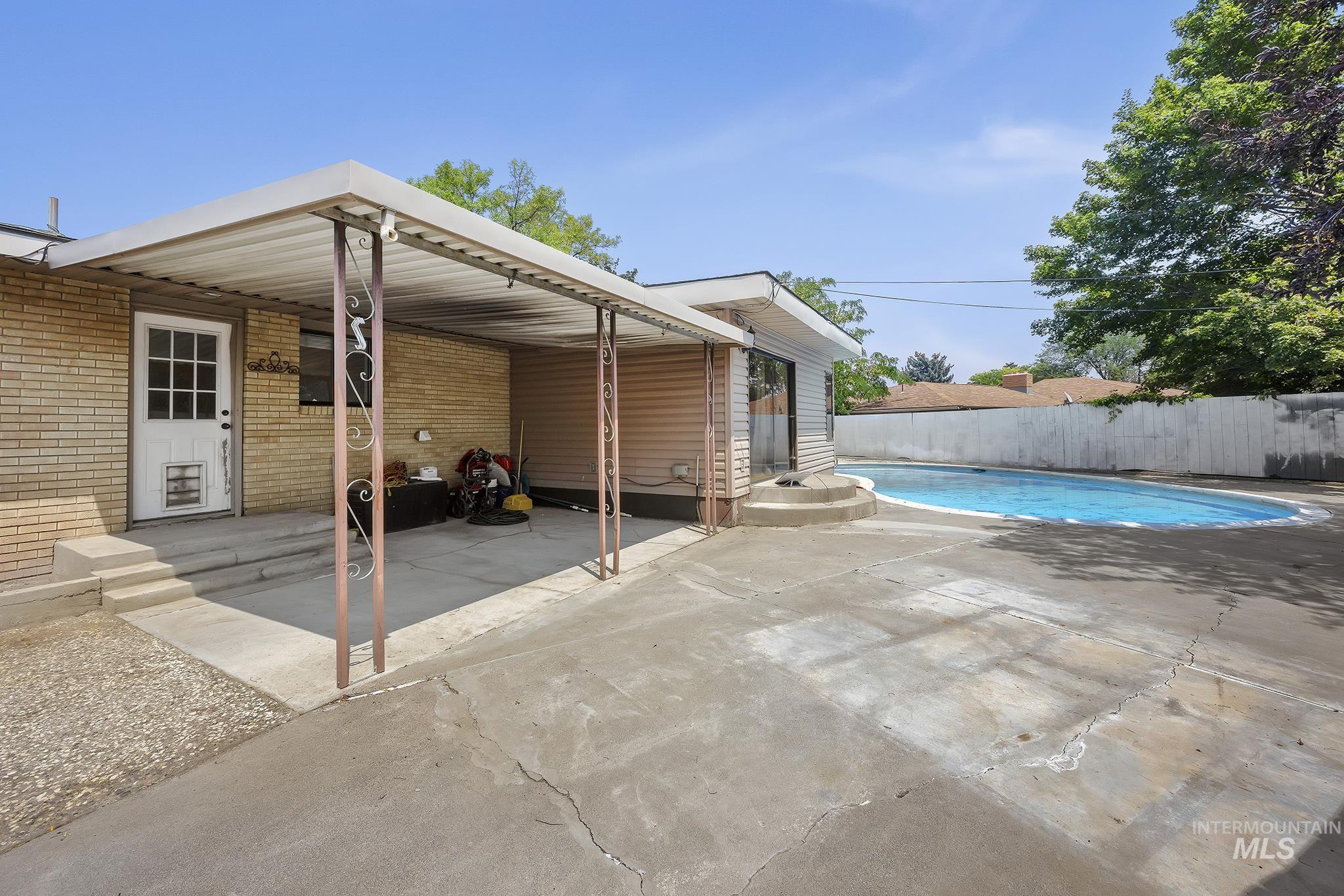 1228 Evergreen Dr Property Photo 39