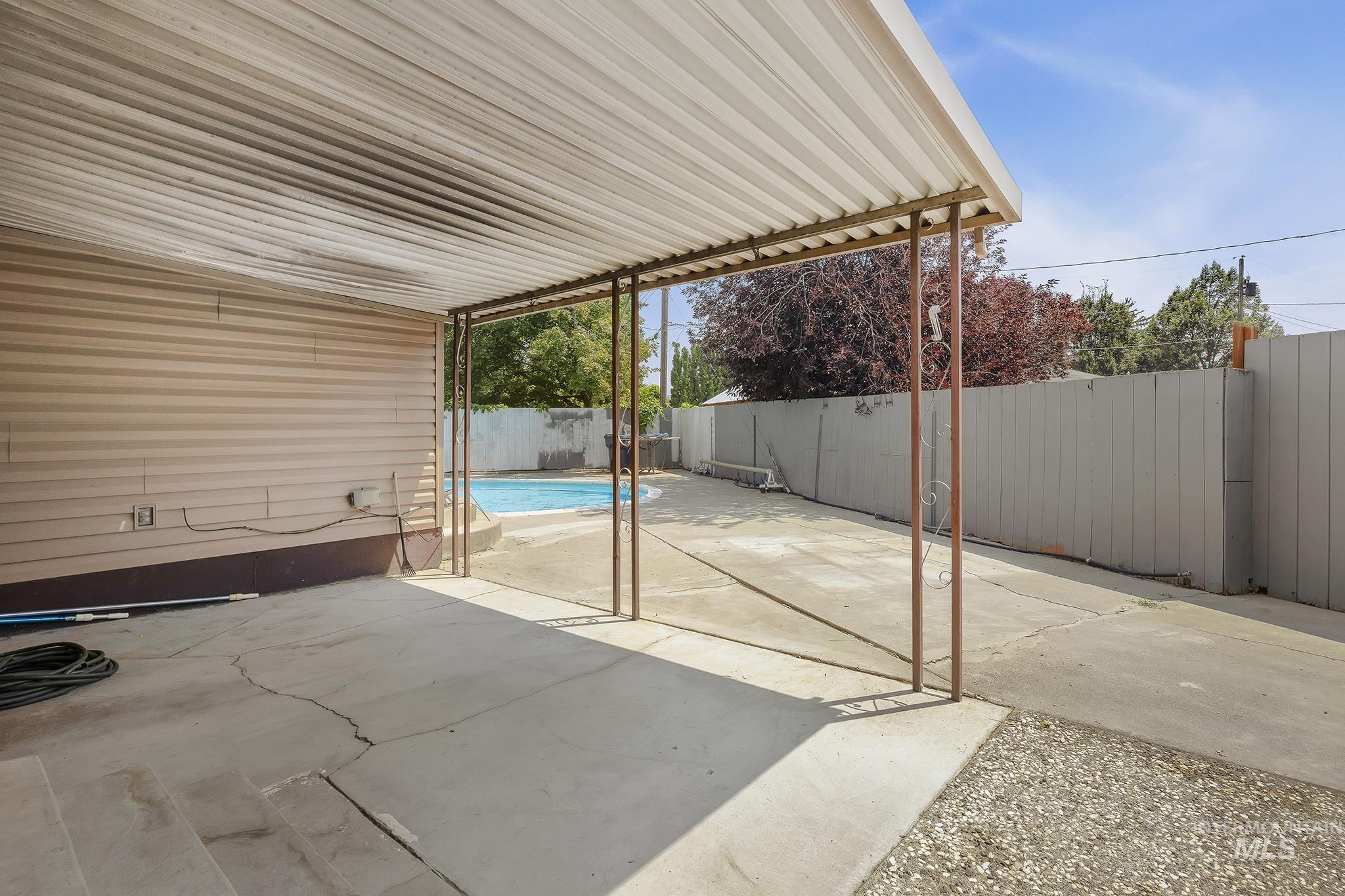 1228 Evergreen Dr Property Photo 40