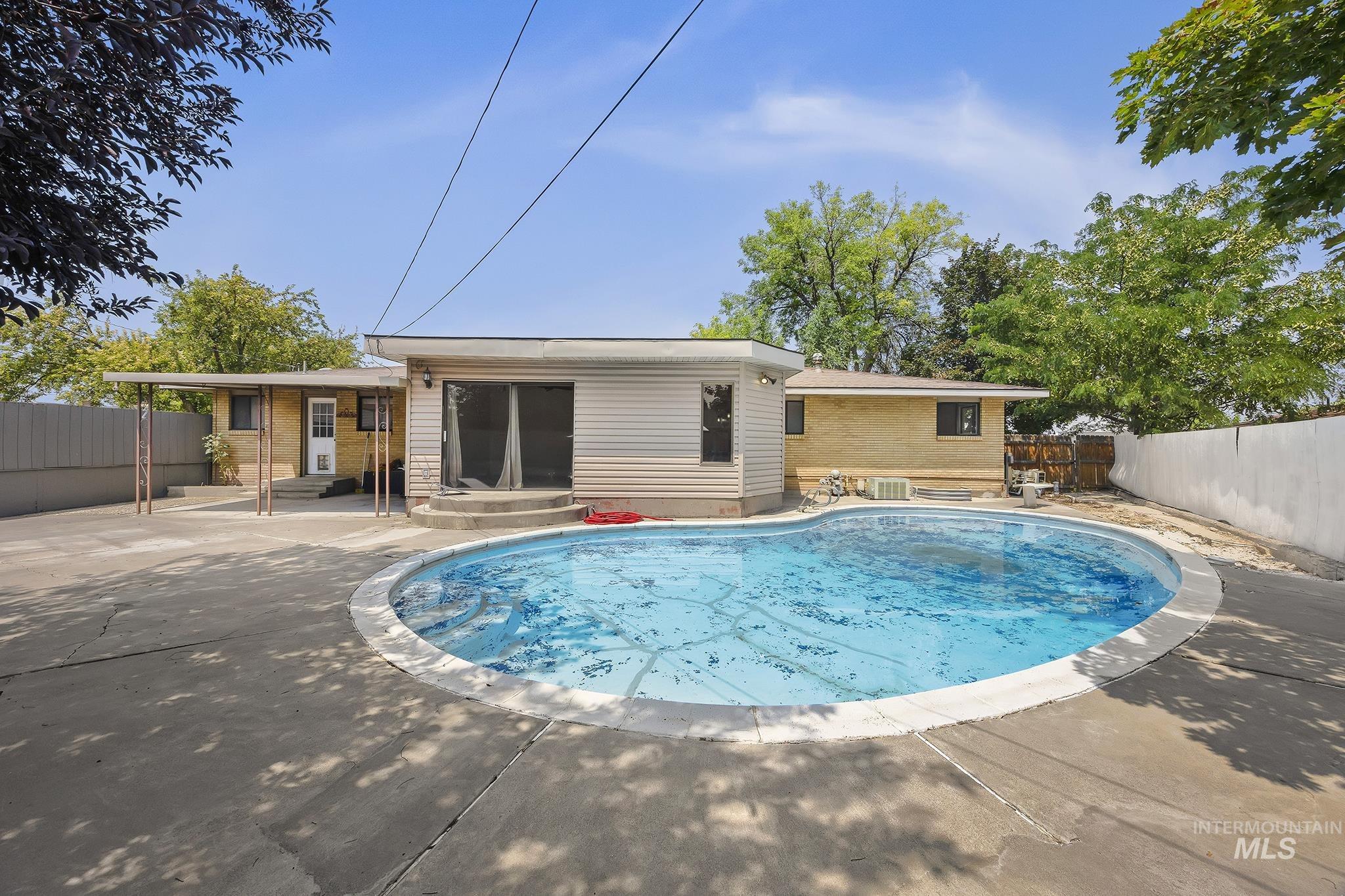 1228 Evergreen Dr Property Photo 41