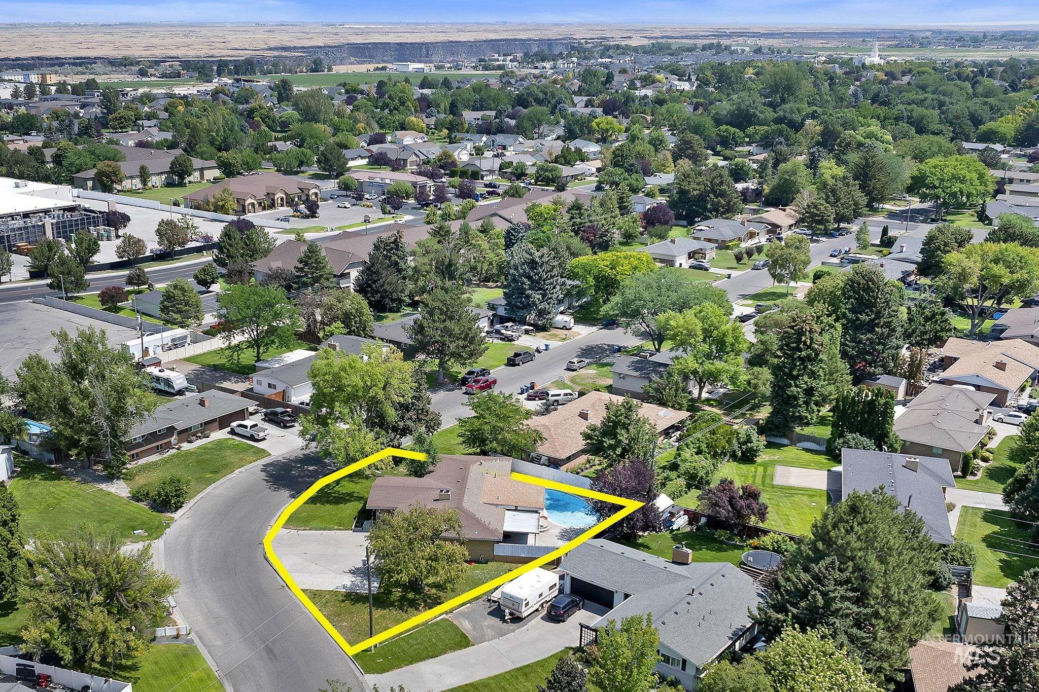 1228 Evergreen Dr Property Photo 49