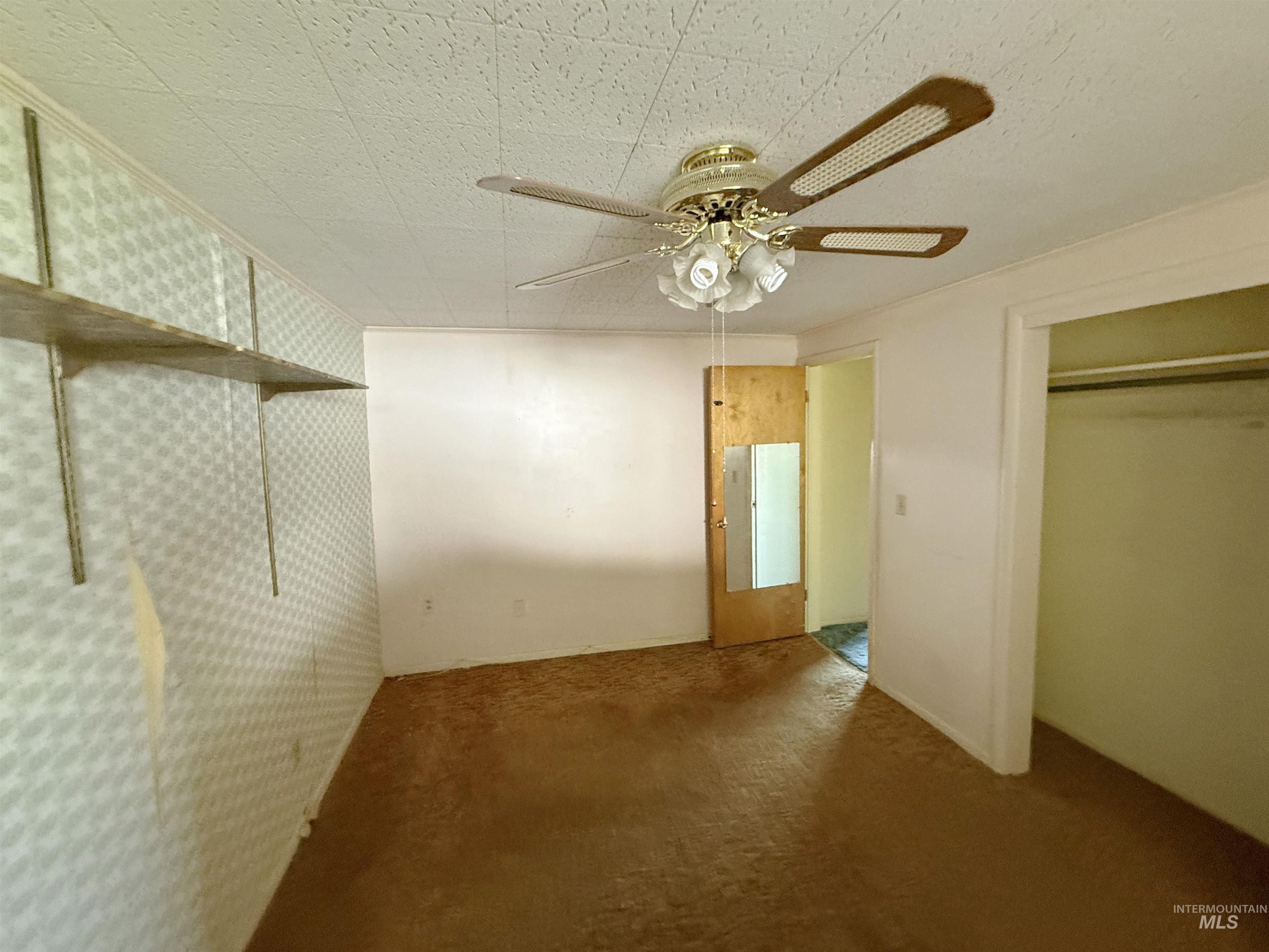 2002 Lund Road Property Photo 37