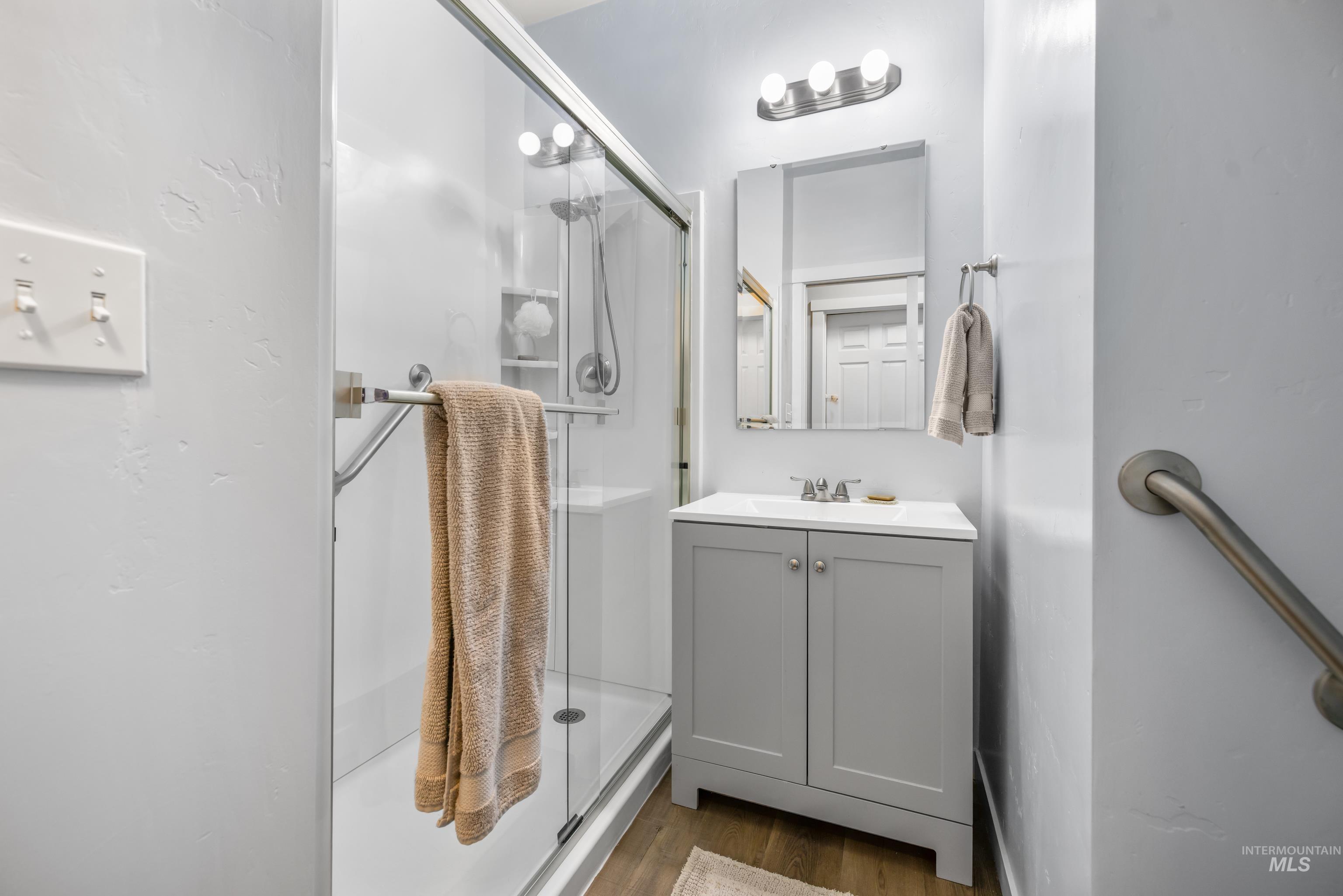 6988 Spur Street Property Photo 15