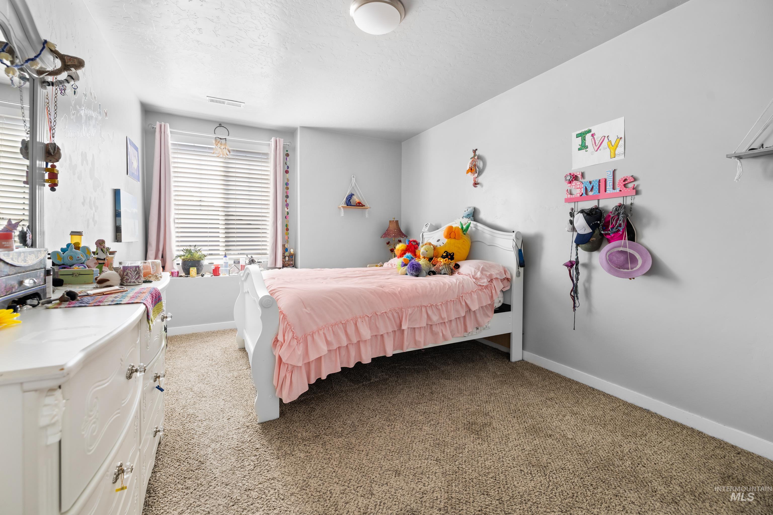 6988 Spur Street Property Photo 21