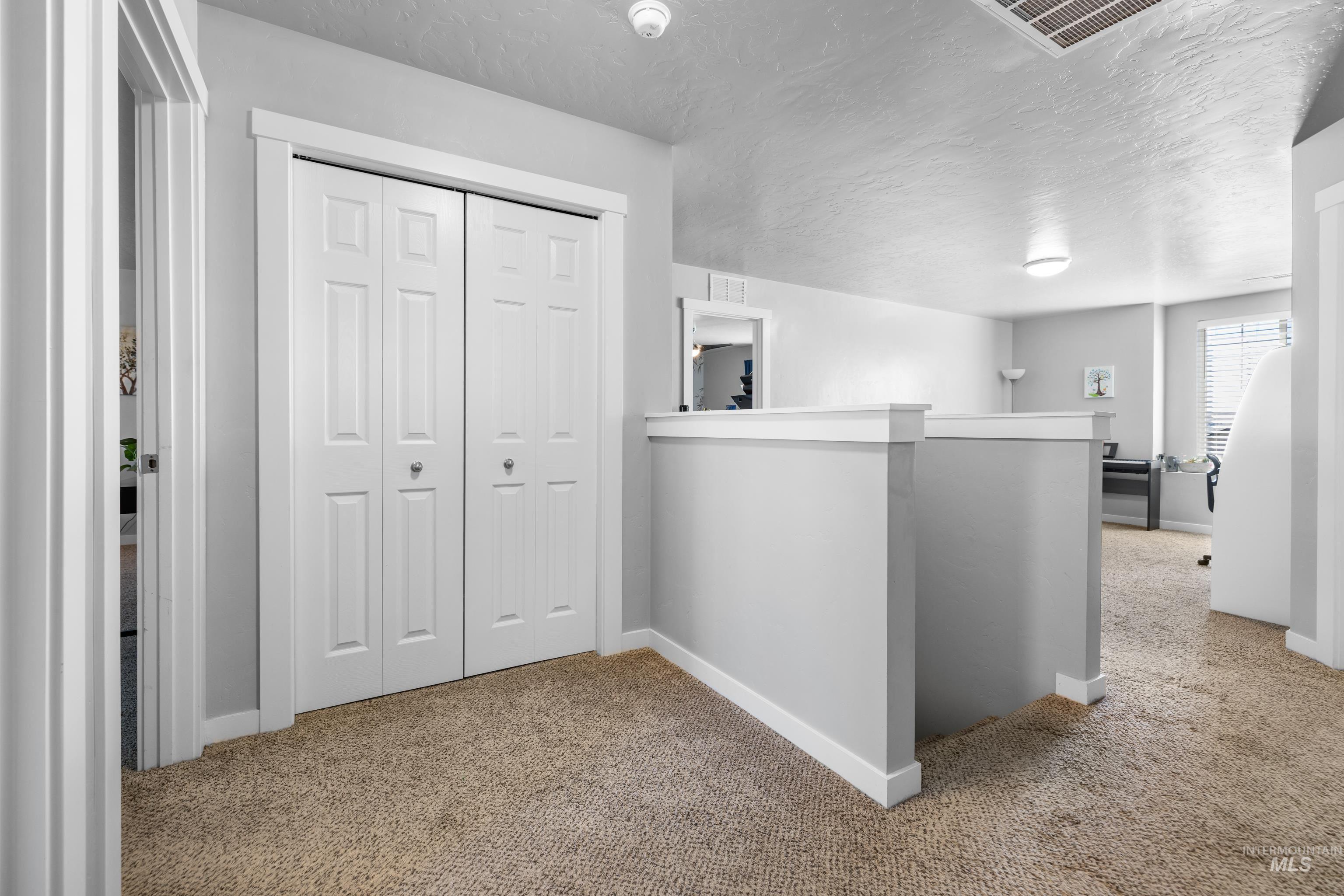6988 Spur Street Property Photo 26