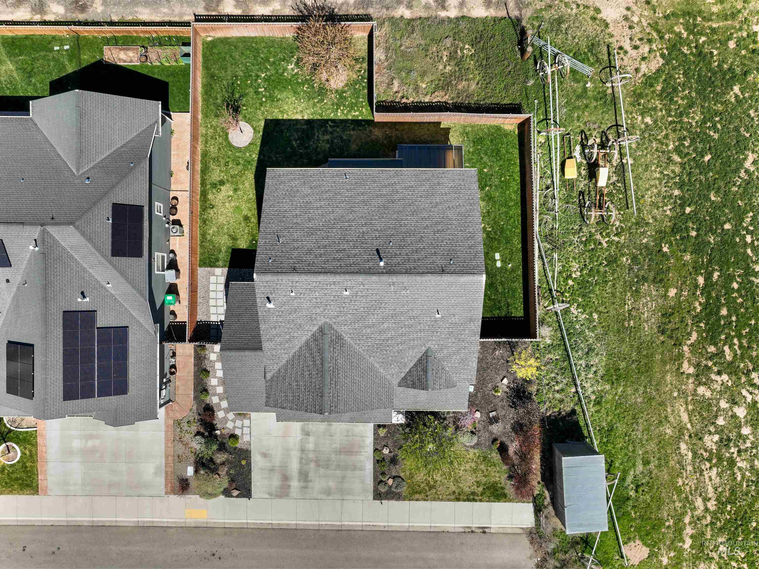 6988 Spur Street Property Photo 37