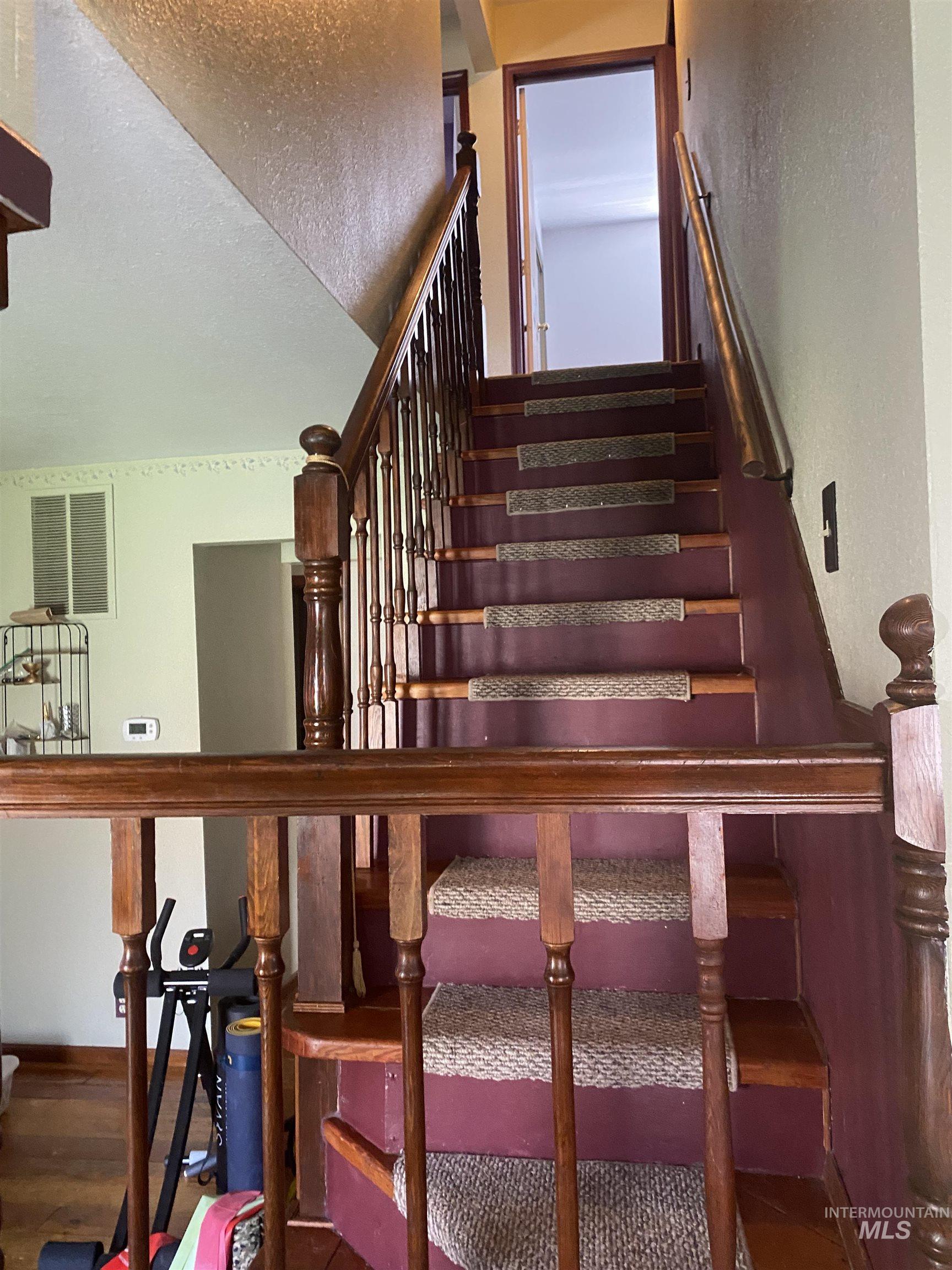 1204 1st Street Property Photo 4