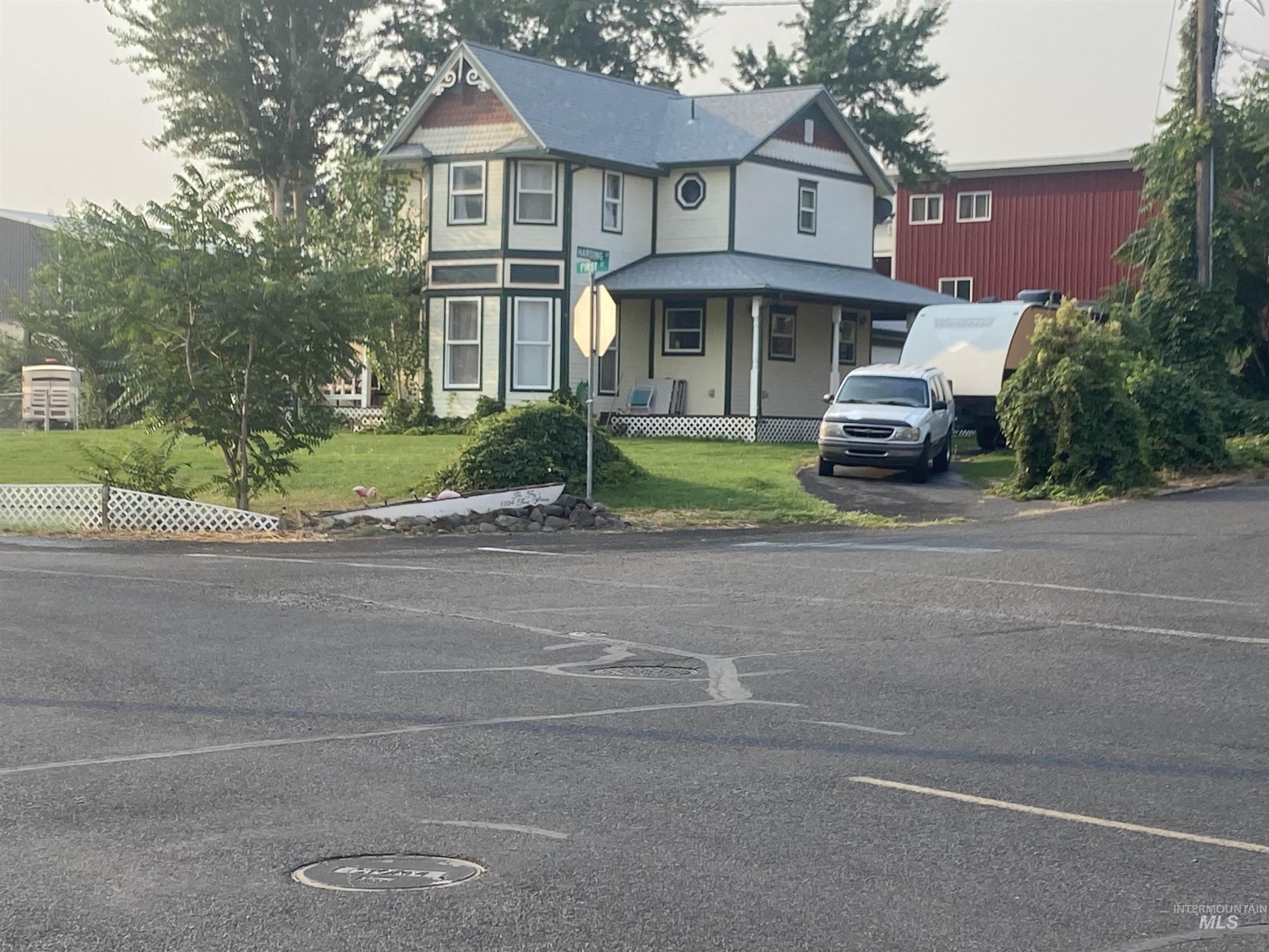 1204 1st Street Property Photo 23