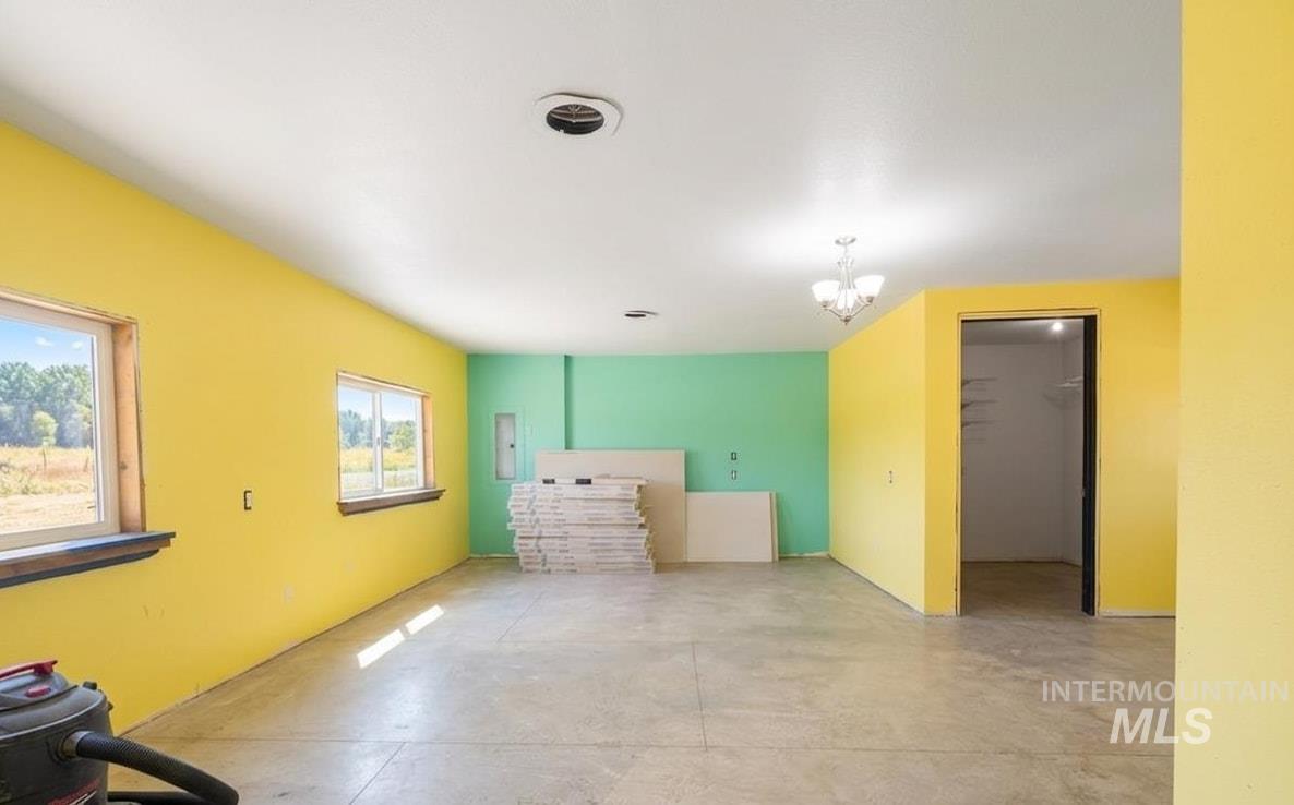 587 Cove Rd Property Photo 17