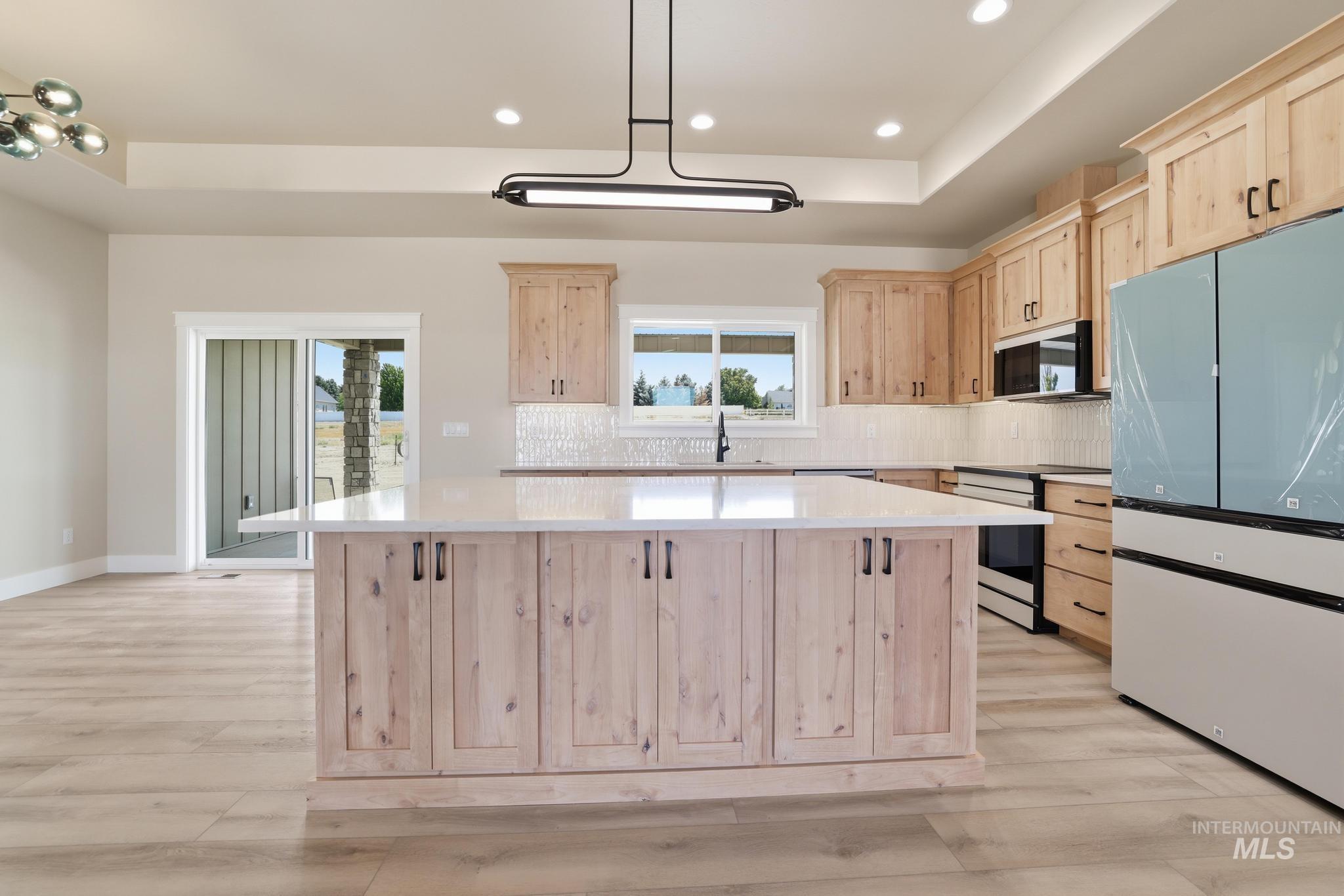 2511 E 3730 N Property Photo 10