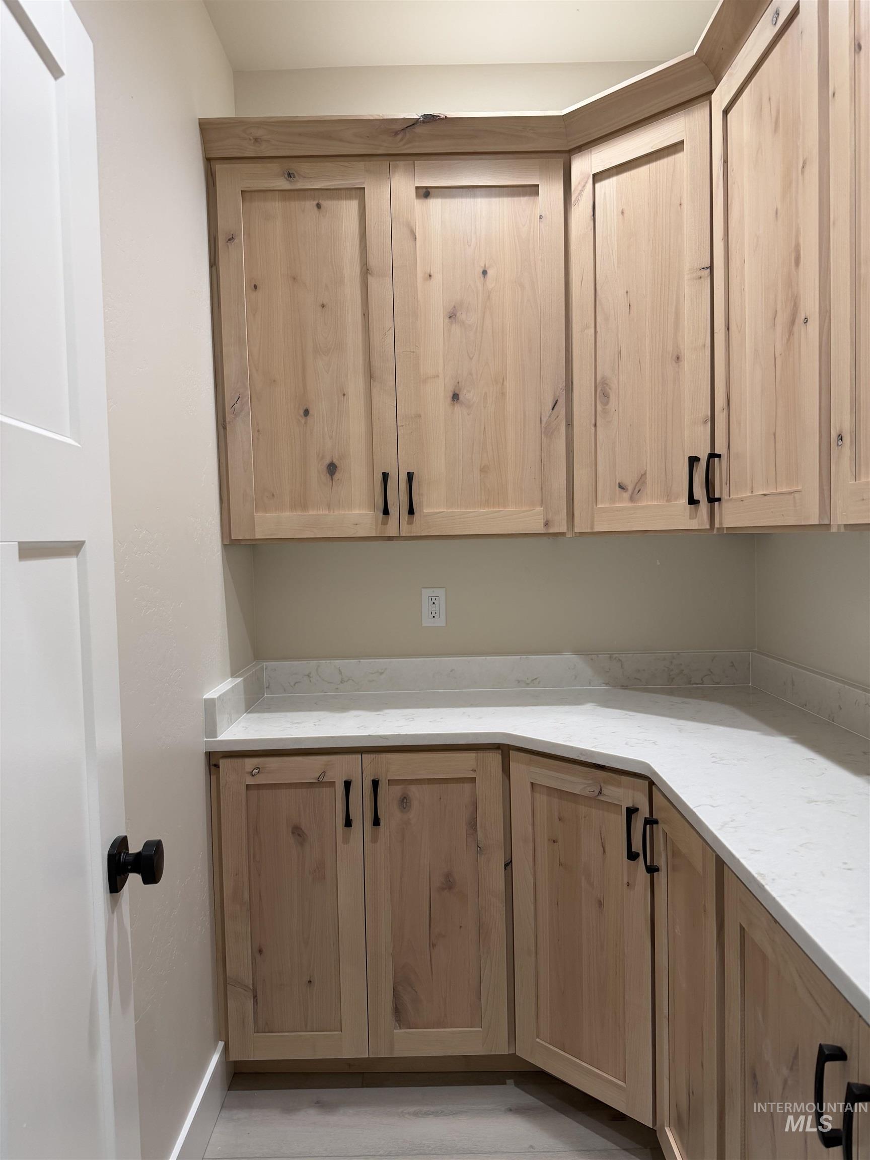2511 E 3730 N Property Photo 13