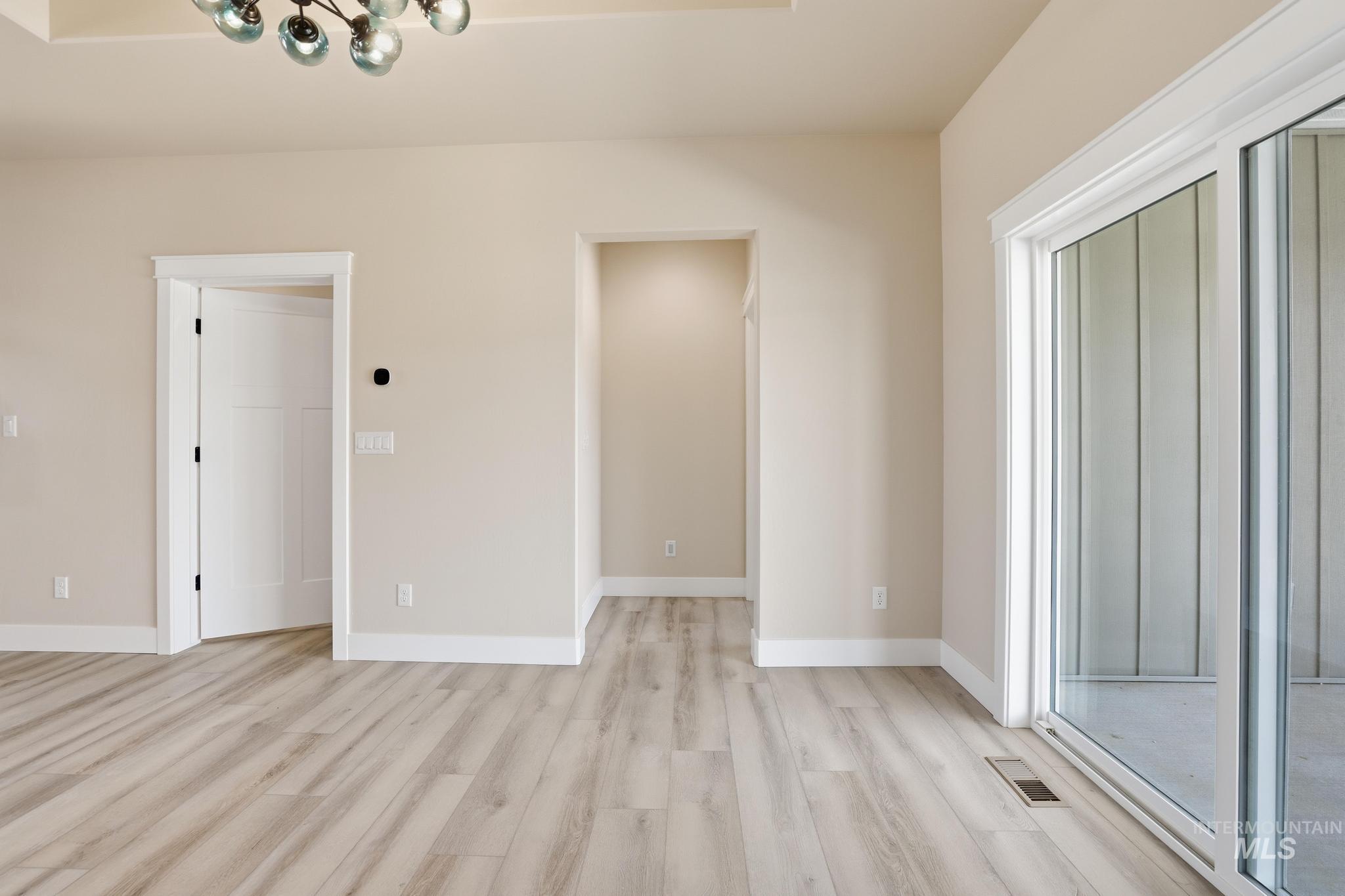 2511 E 3730 N Property Photo 18